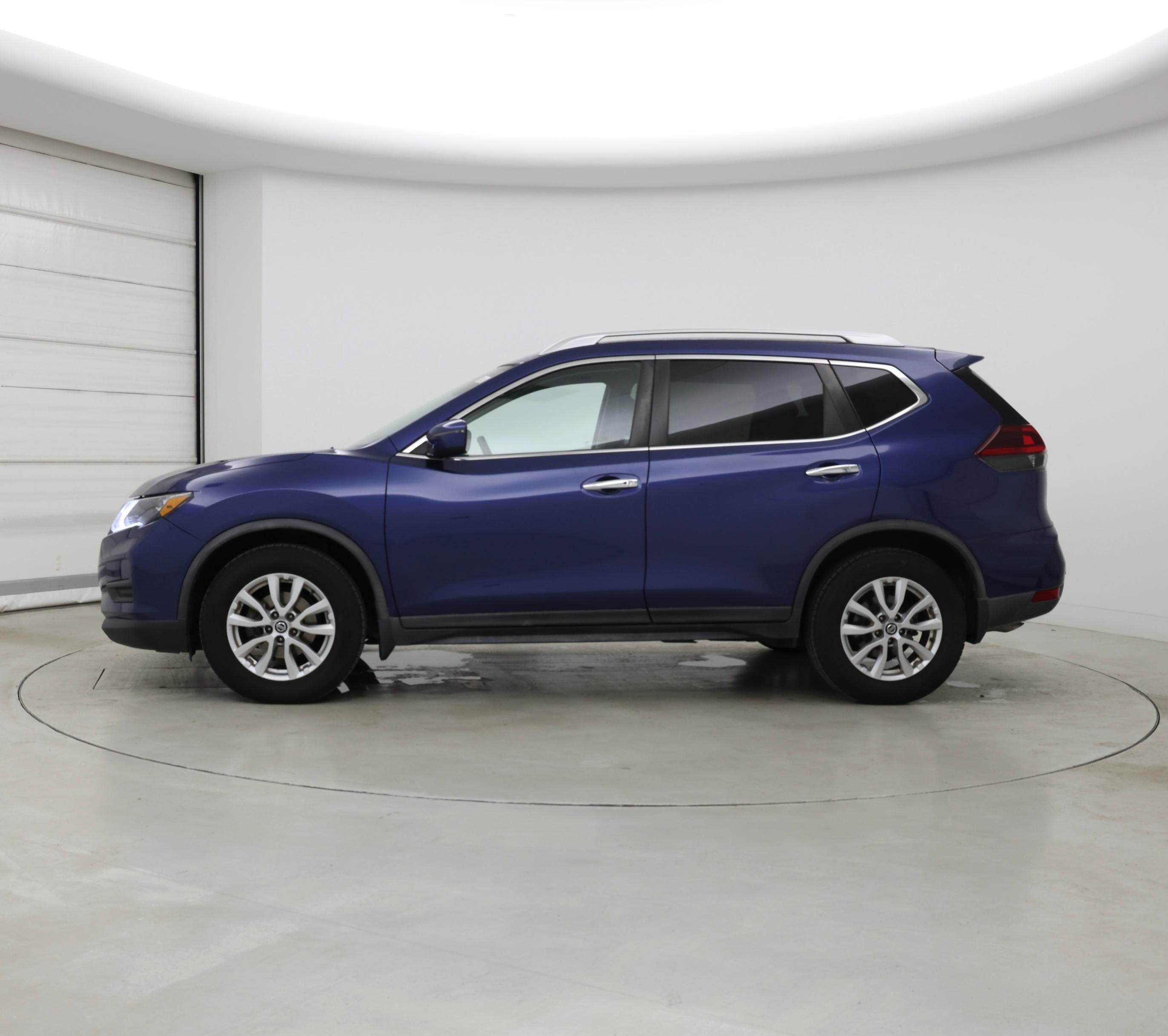 Thumbnail: 2019 Nissan Rogue - 3
