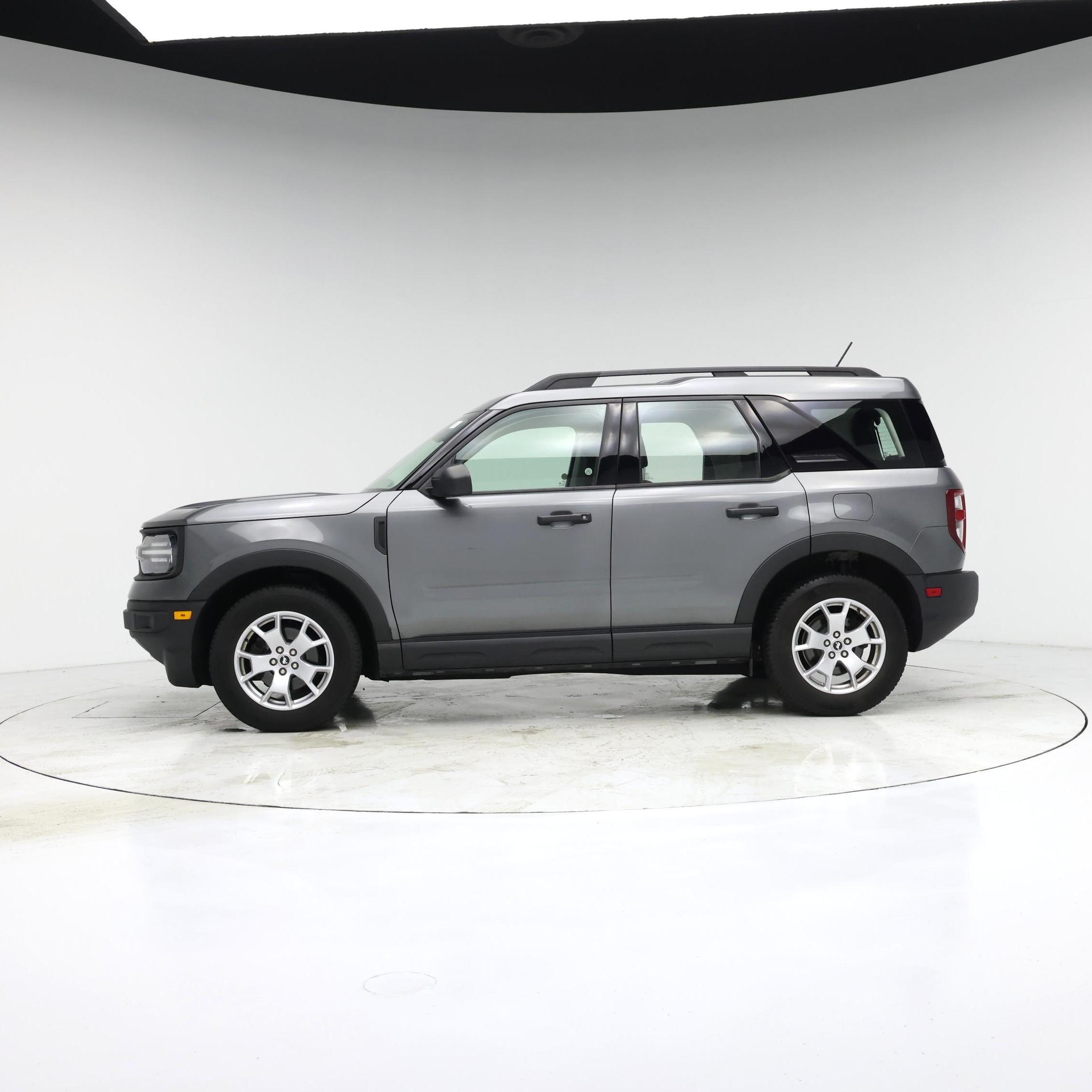 Thumbnail: 2021 Ford Bronco Sport - 3