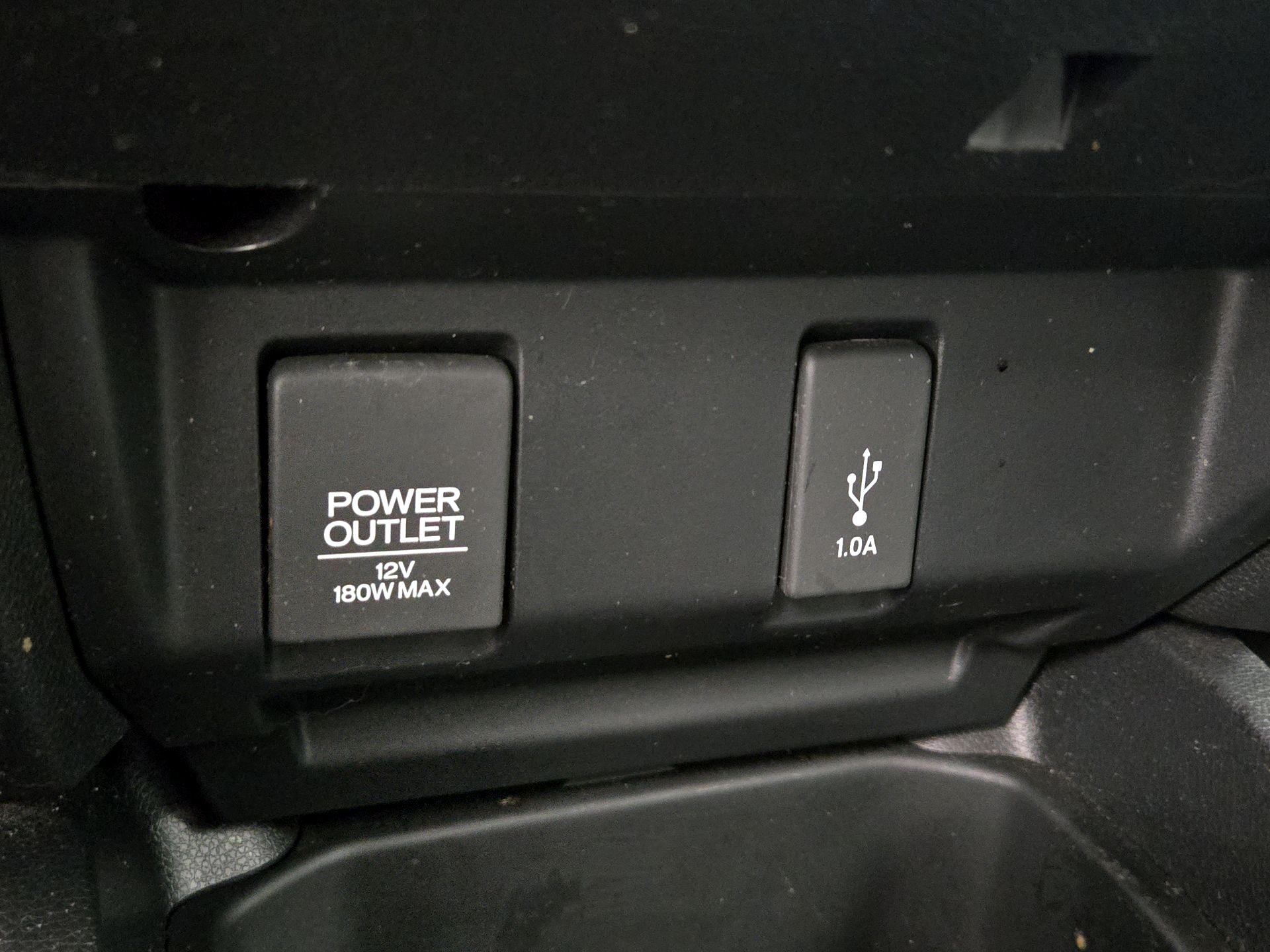 Thumbnail: 2019 Honda Fit - 18