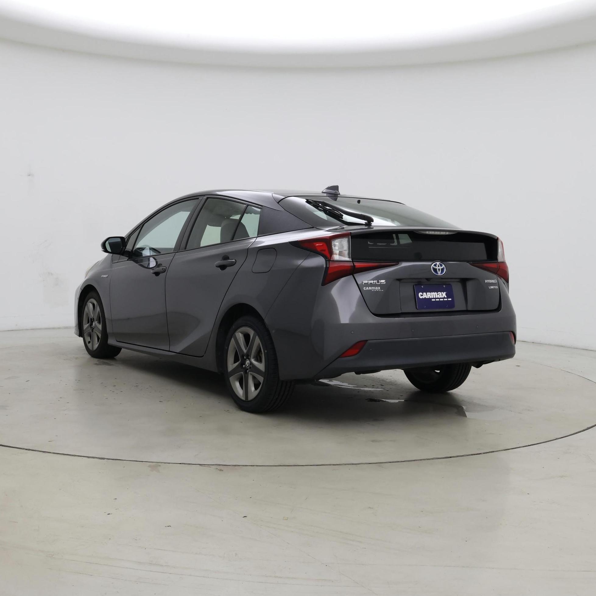 Thumbnail: 2020 Toyota Prius - 2