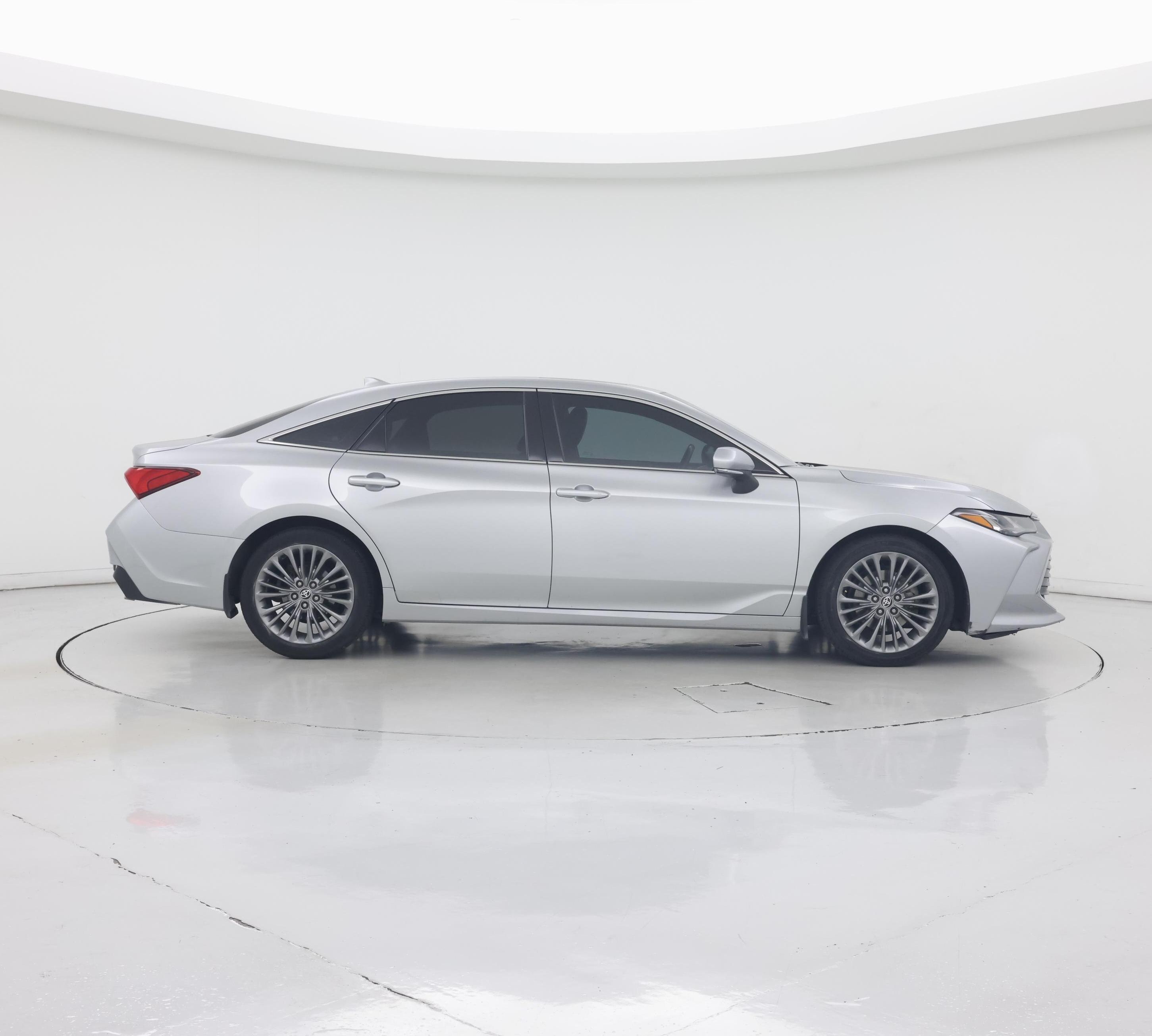 Thumbnail: 2021 Toyota Avalon - 7