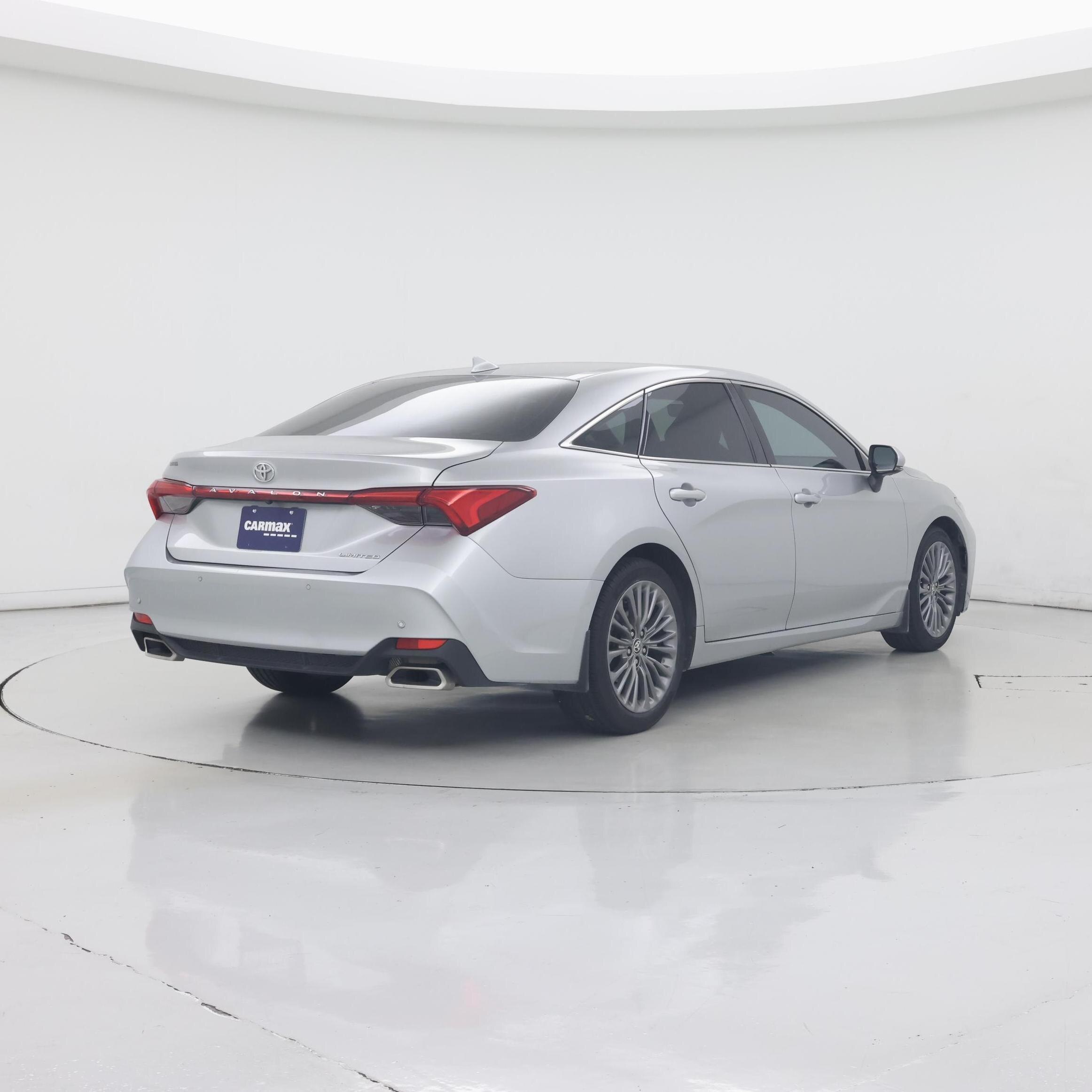 Thumbnail: 2021 Toyota Avalon - 8