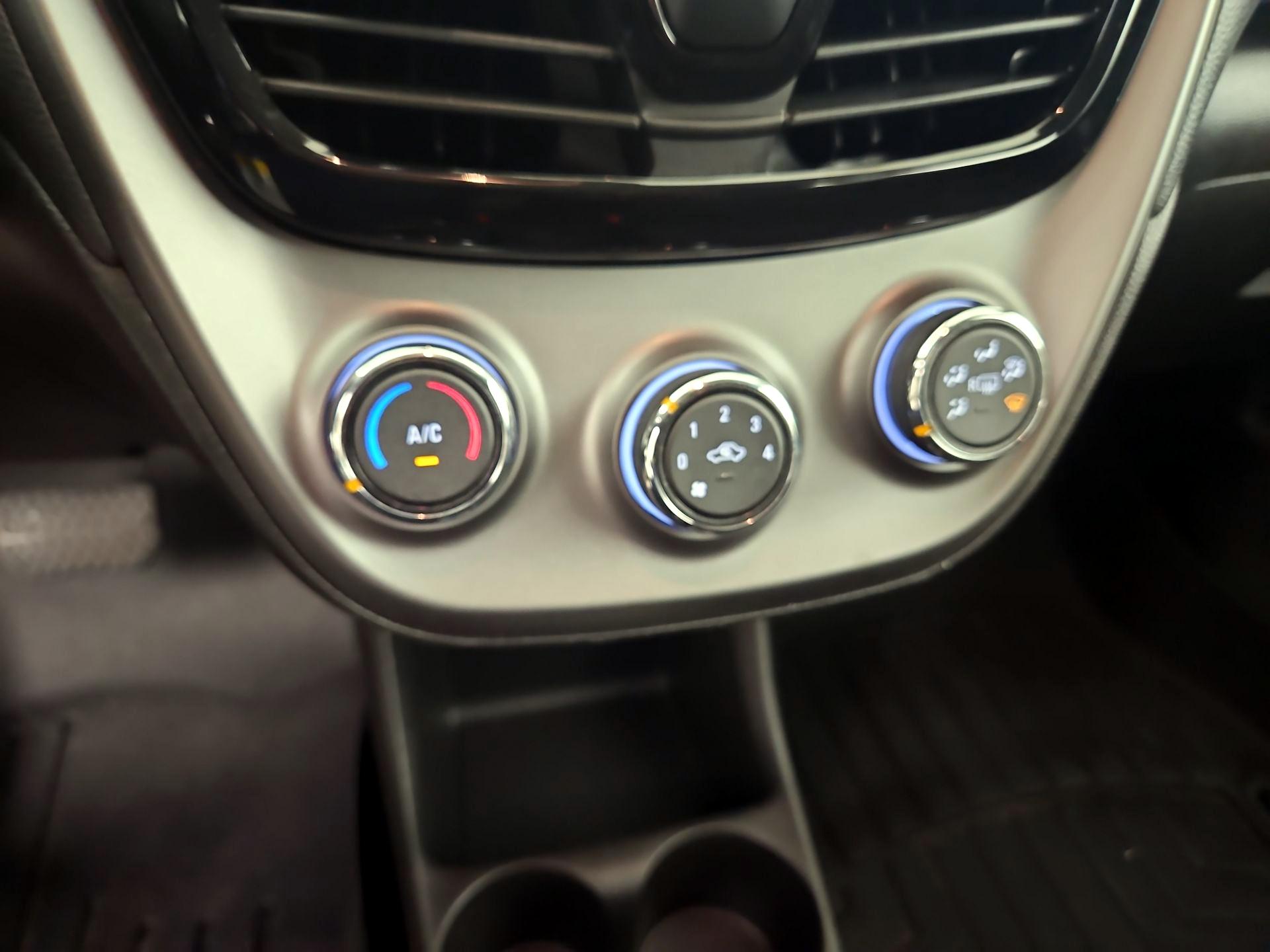 Thumbnail: 2022 Chevrolet Spark - 14