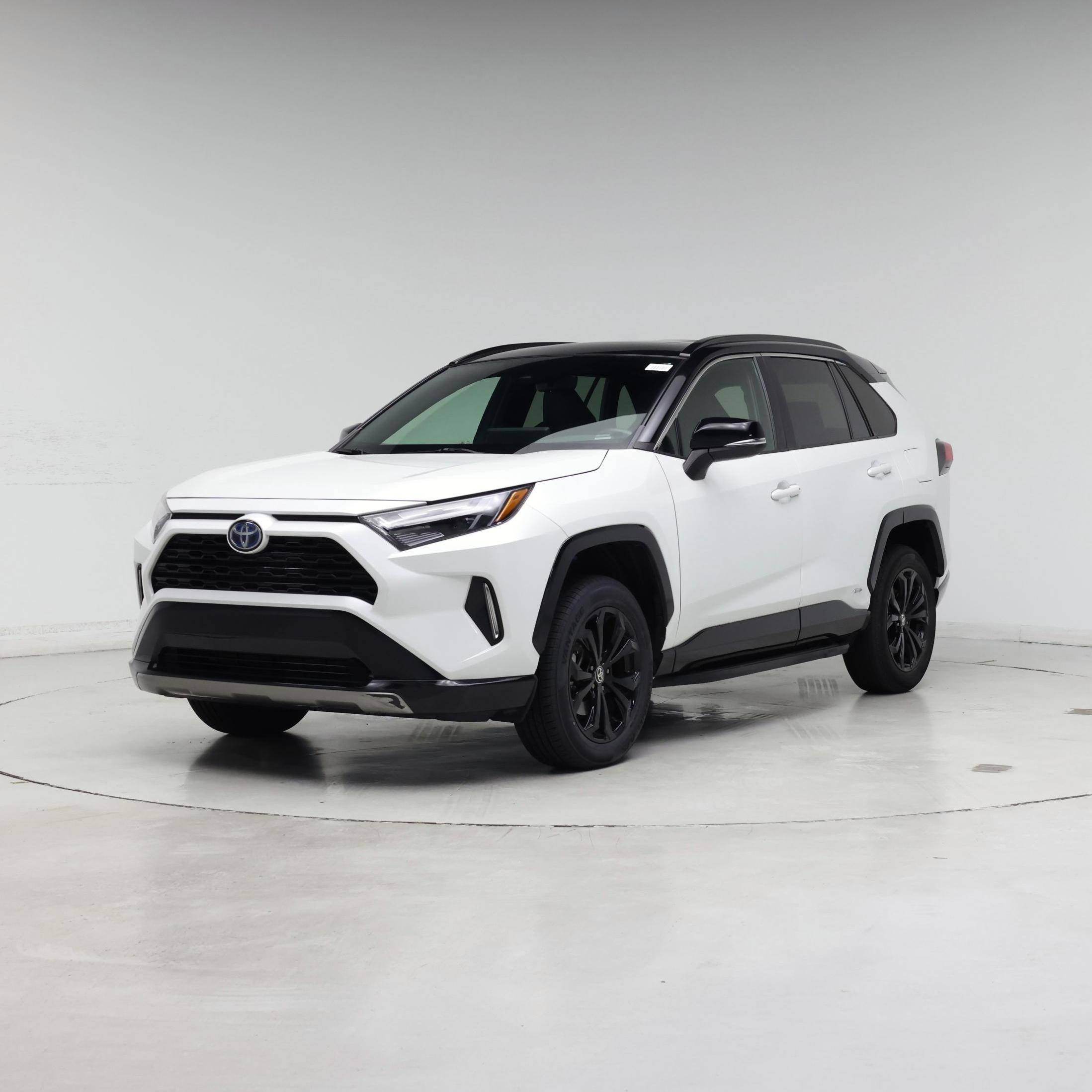 Thumbnail: 2023 Toyota RAV4 - 4