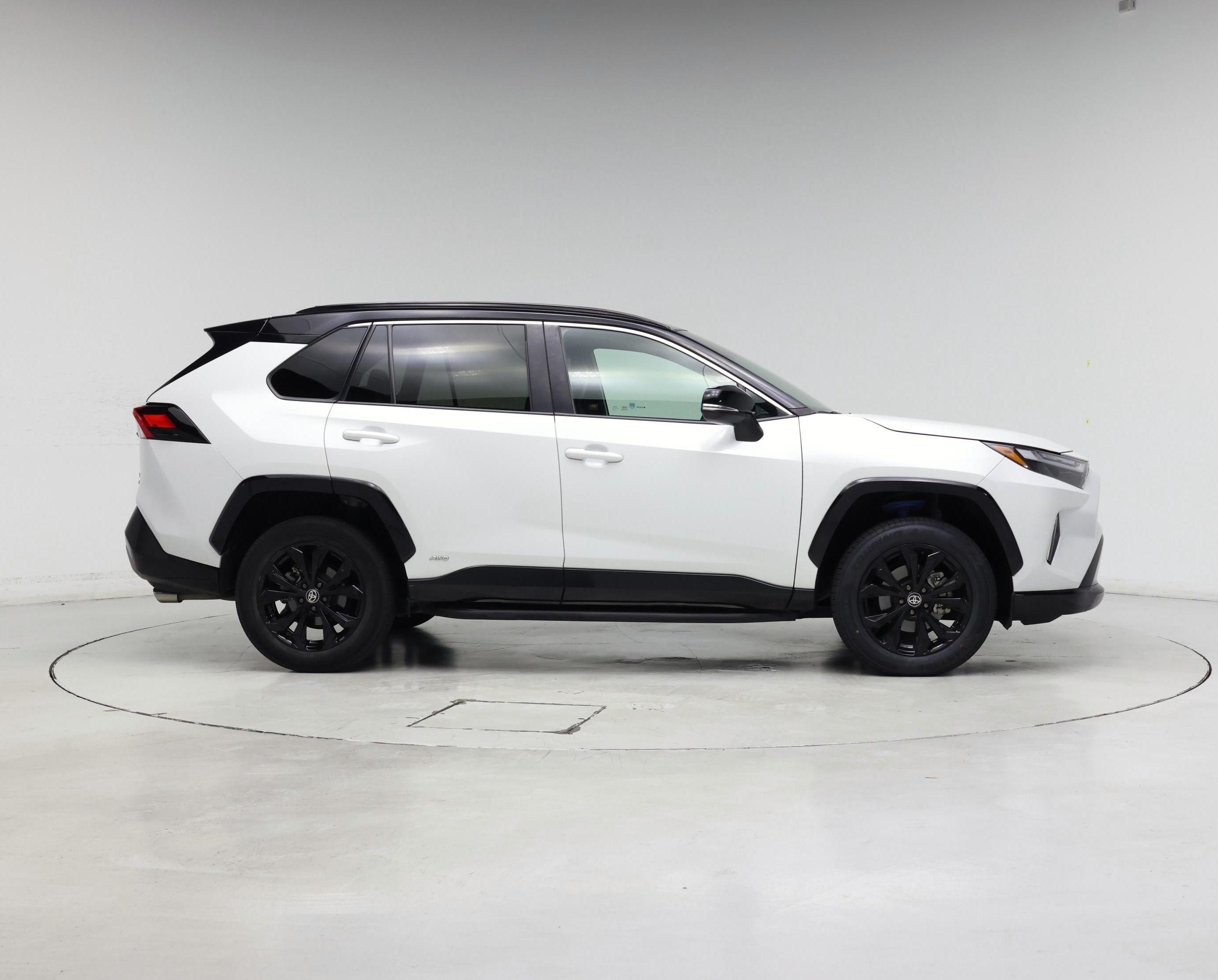 Thumbnail: 2023 Toyota RAV4 - 7