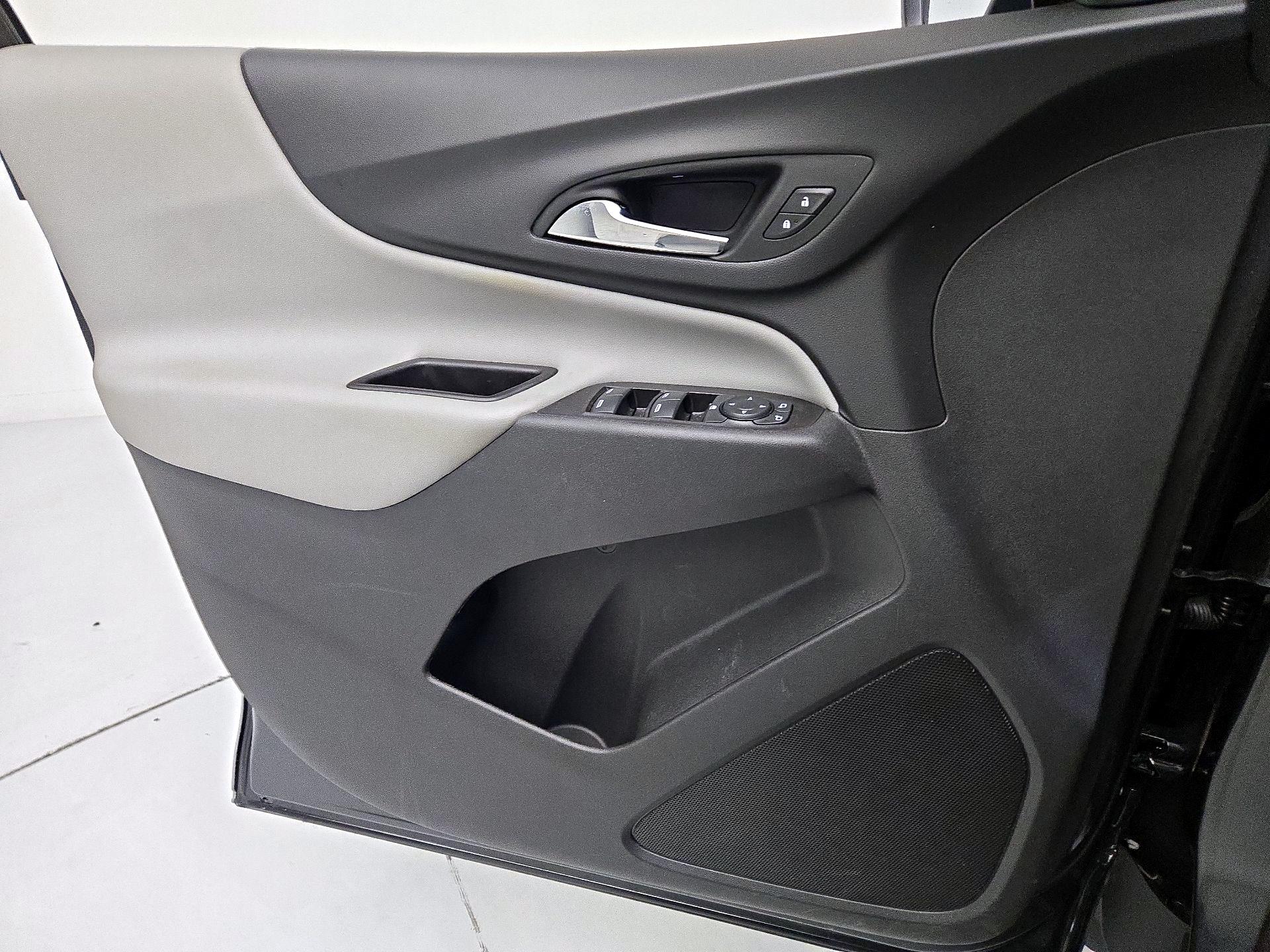 Thumbnail: 2020 Chevrolet Equinox - 12