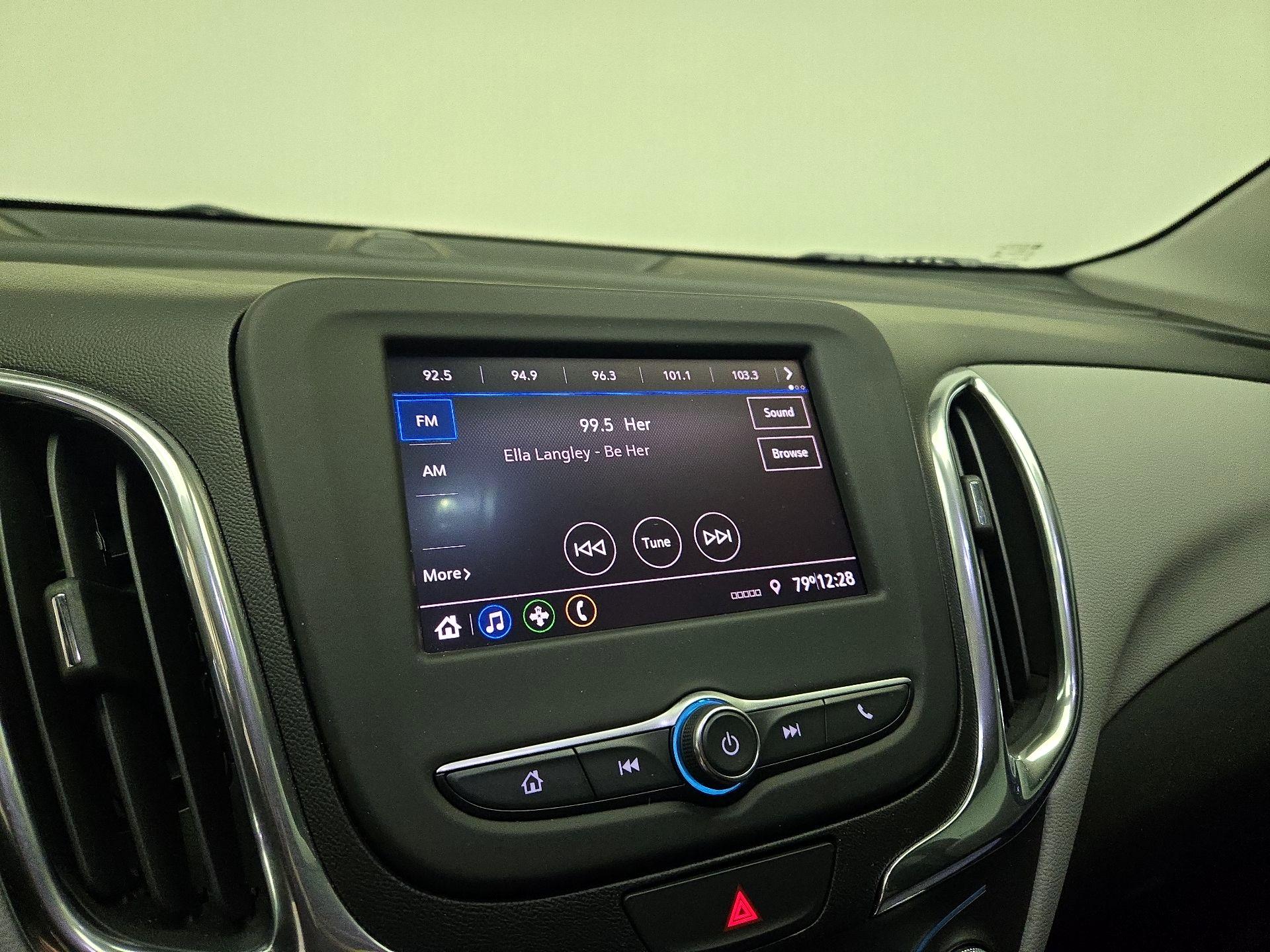 Thumbnail: 2020 Chevrolet Equinox - 15