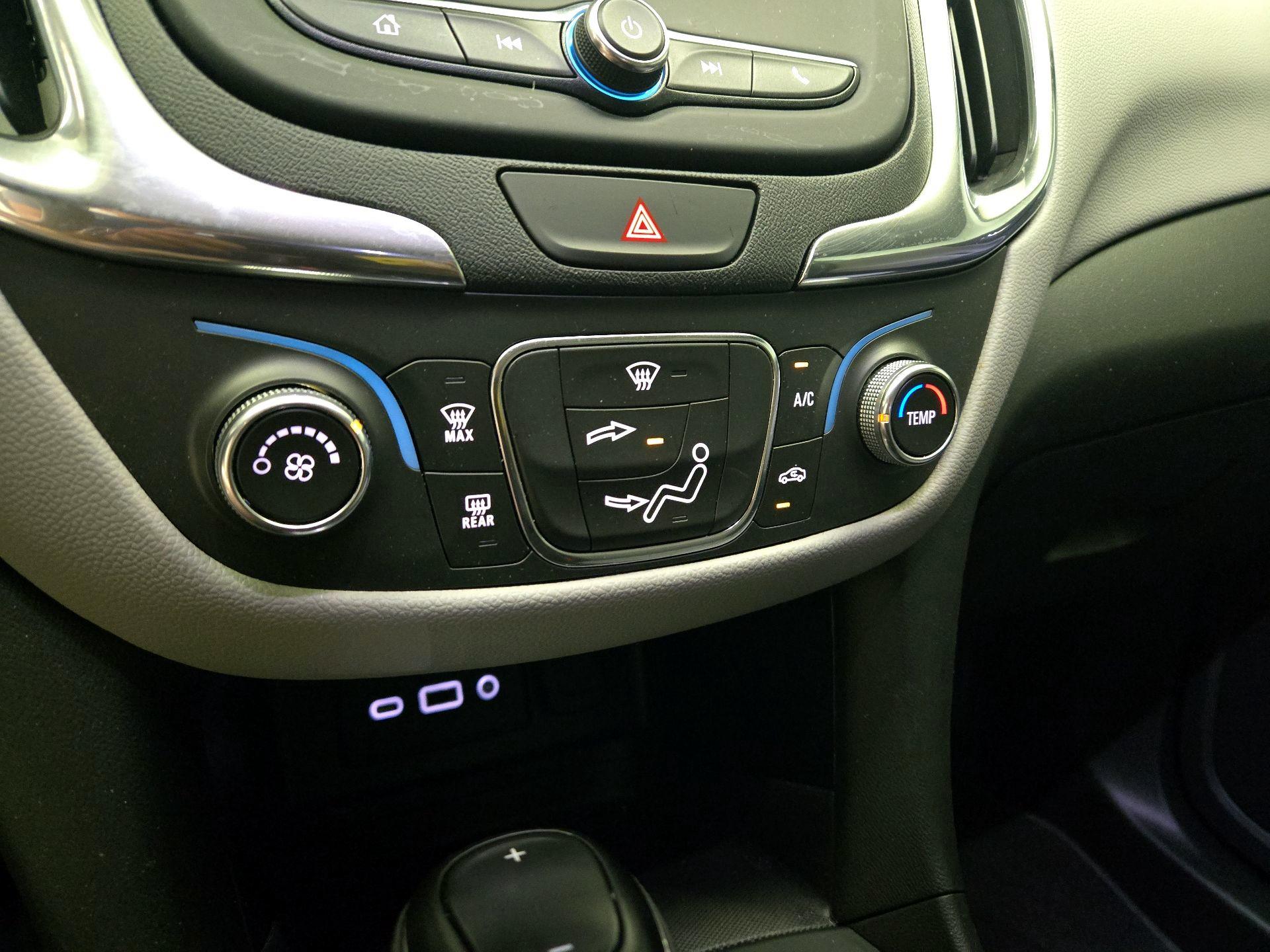 Thumbnail: 2020 Chevrolet Equinox - 16