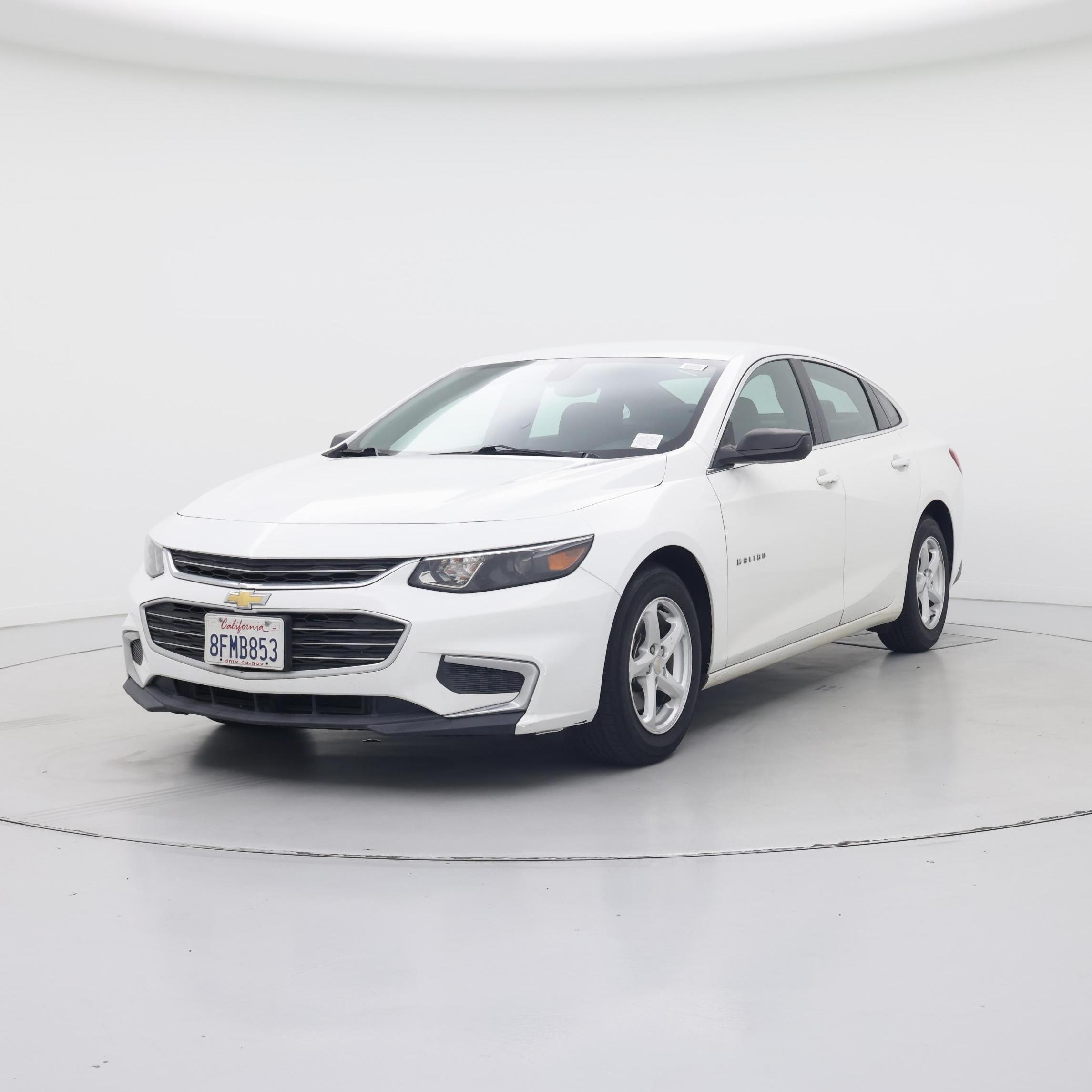 Thumbnail: 2017 Chevrolet Malibu - 4