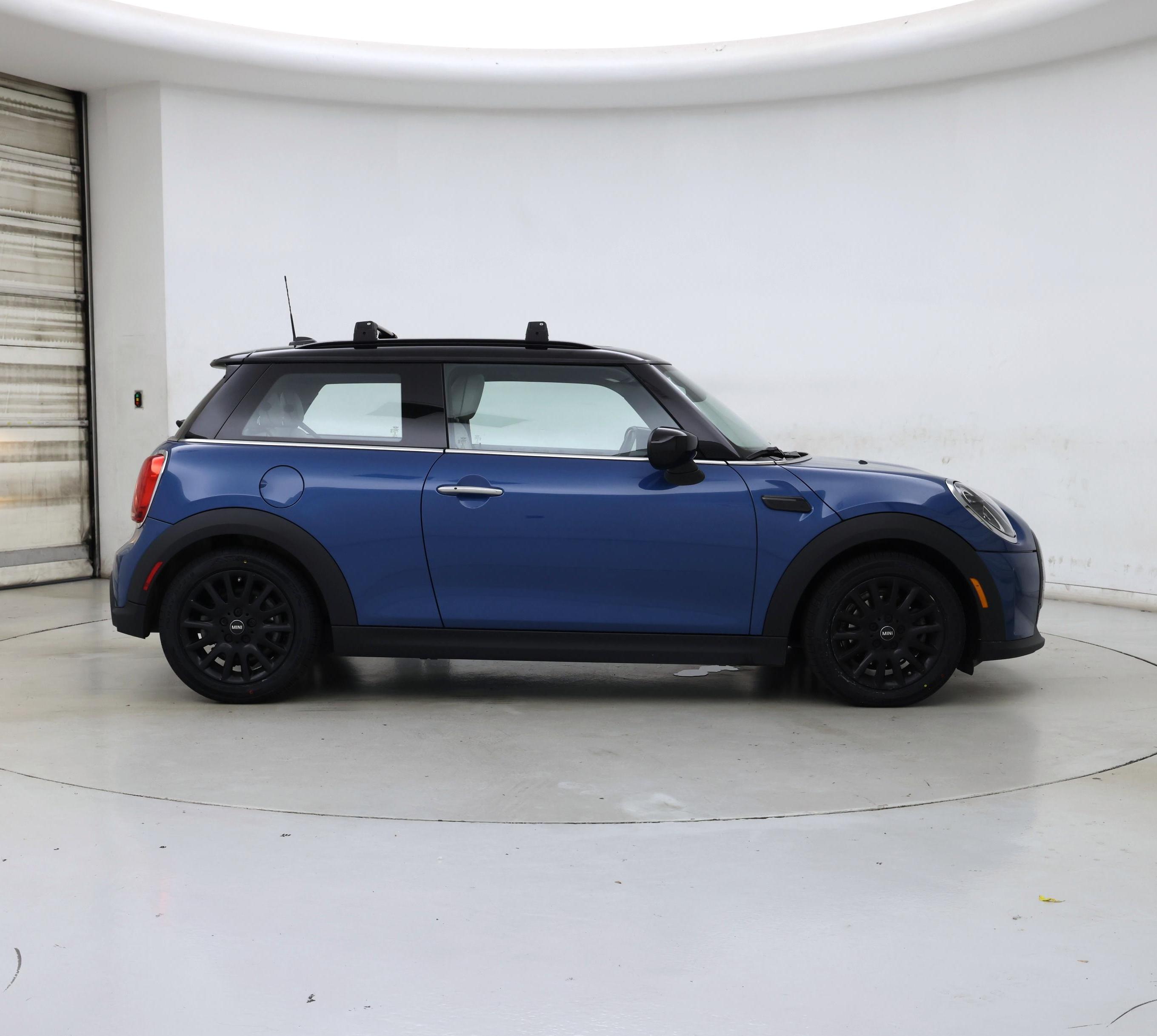 Thumbnail: 2023 MINI Cooper Hardtop - 7