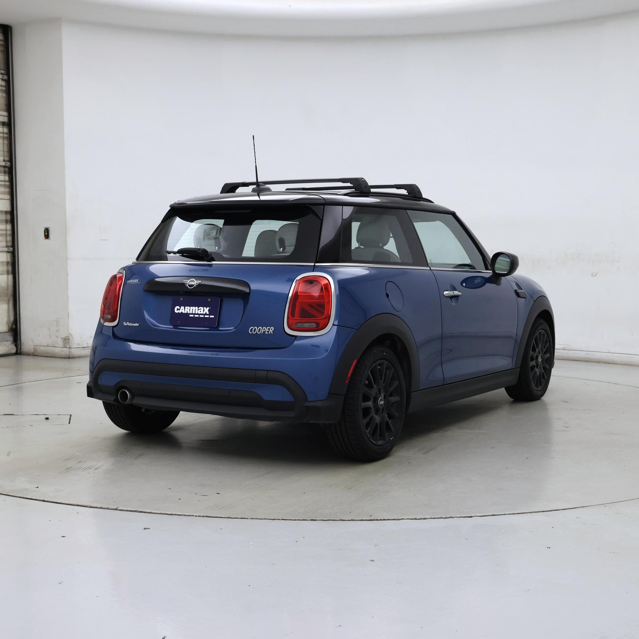 Thumbnail: 2023 MINI Cooper Hardtop - 8