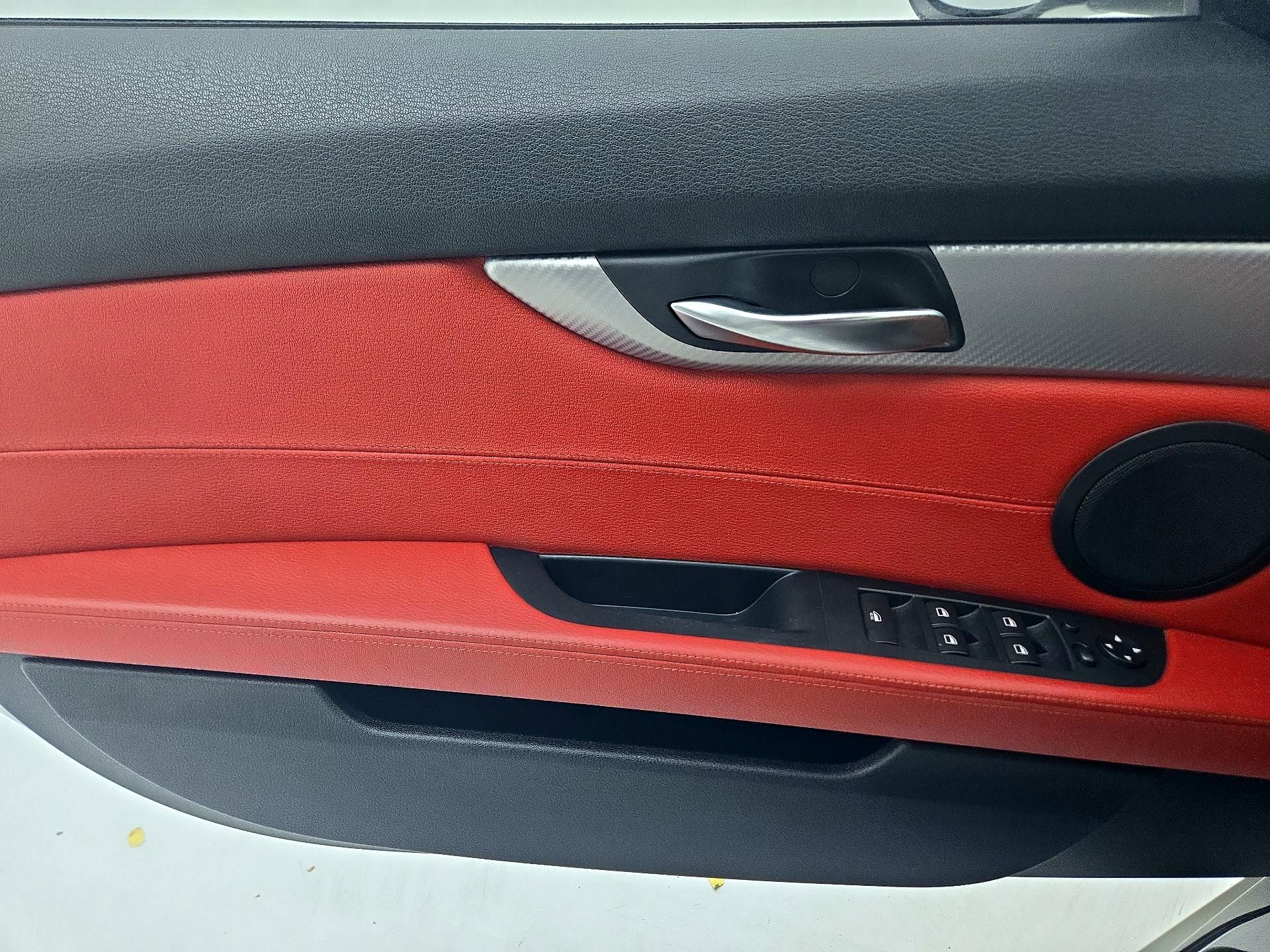Thumbnail: 2015 BMW Z4 - 10