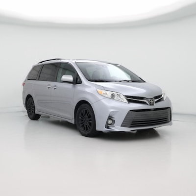 2018 Toyota Sienna XLE