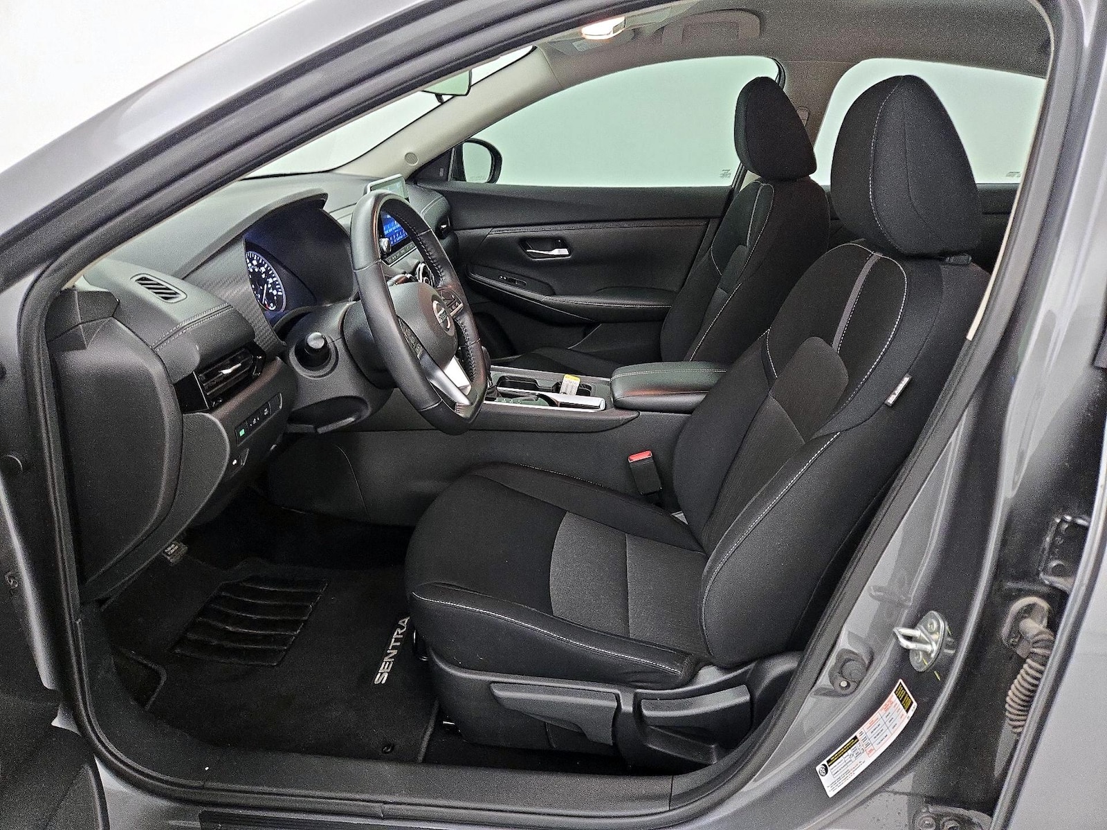 2021 Nissan Sentra SV - Photo 12