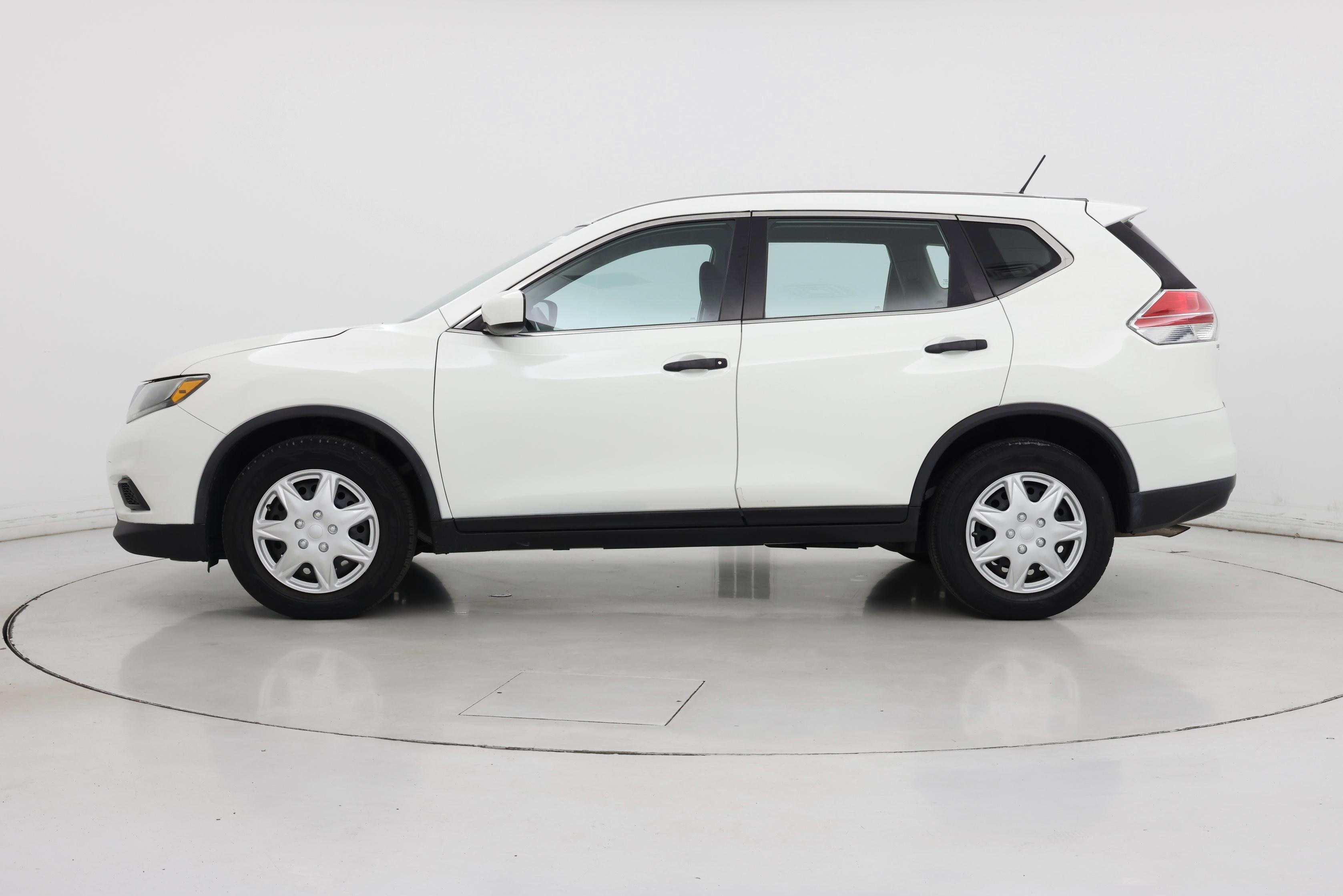 Thumbnail: 2016 Nissan Rogue - 3