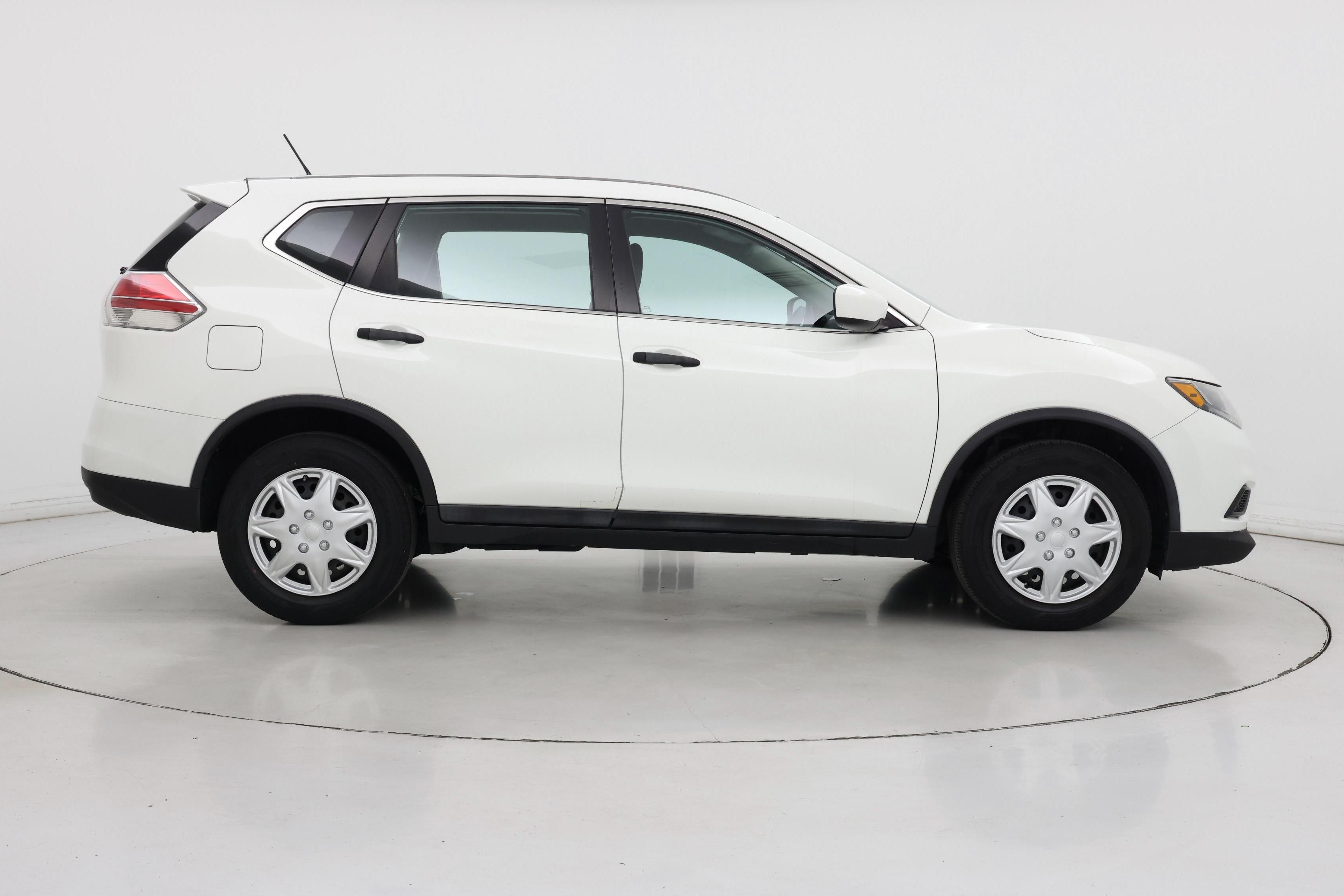Thumbnail: 2016 Nissan Rogue - 7