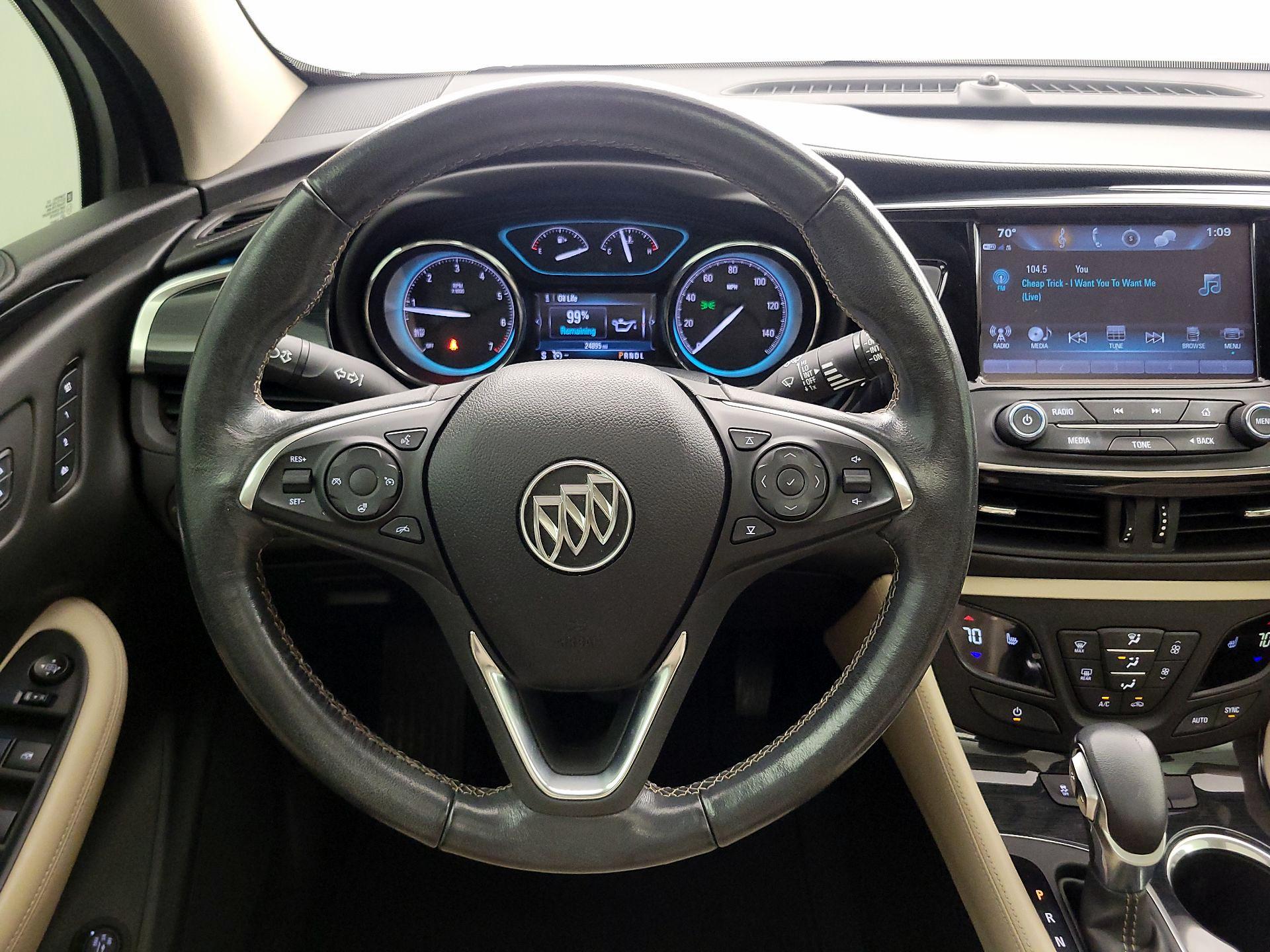 Thumbnail: 2017 Buick Envision - 10