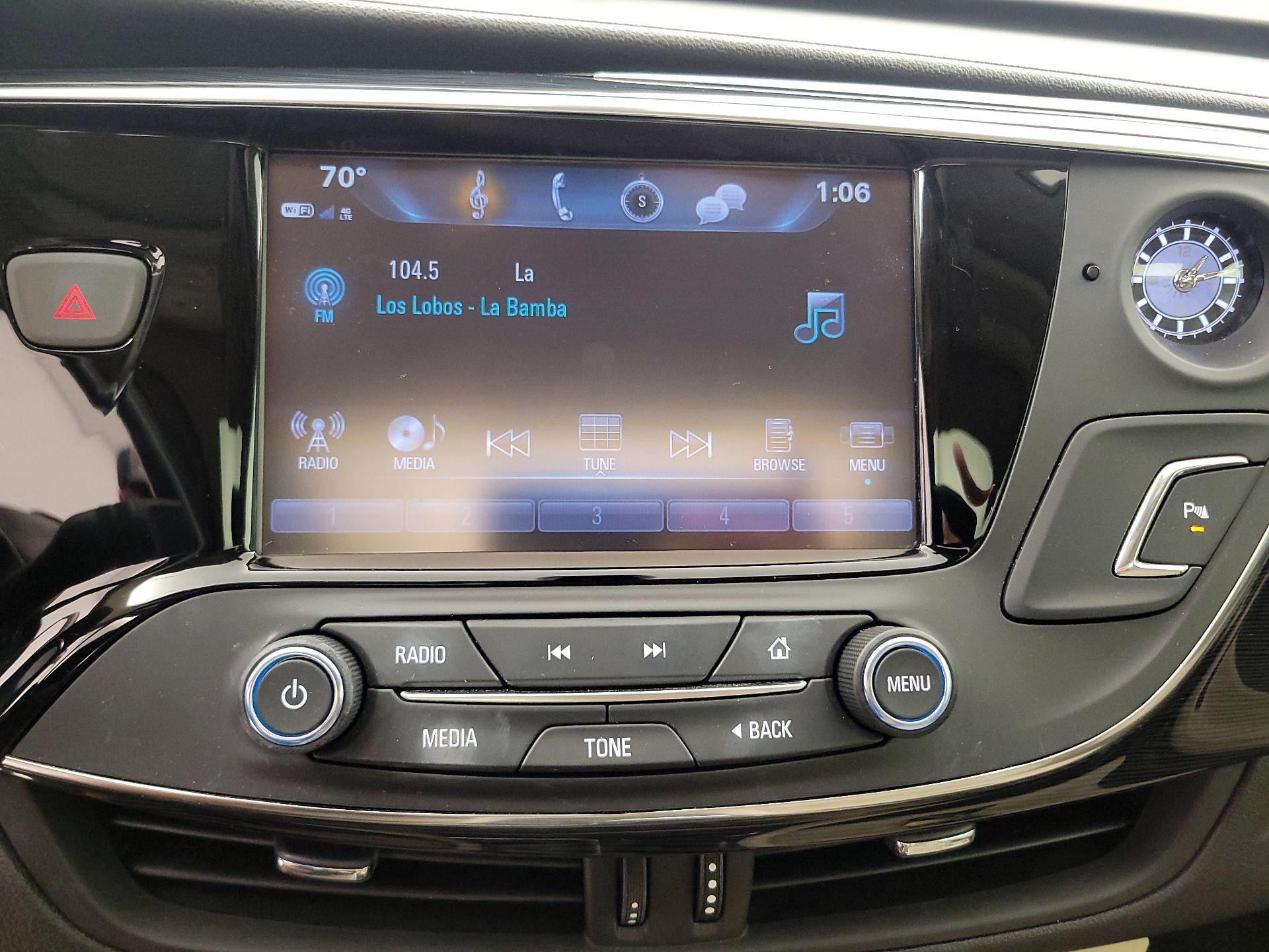 Thumbnail: 2017 Buick Envision - 15