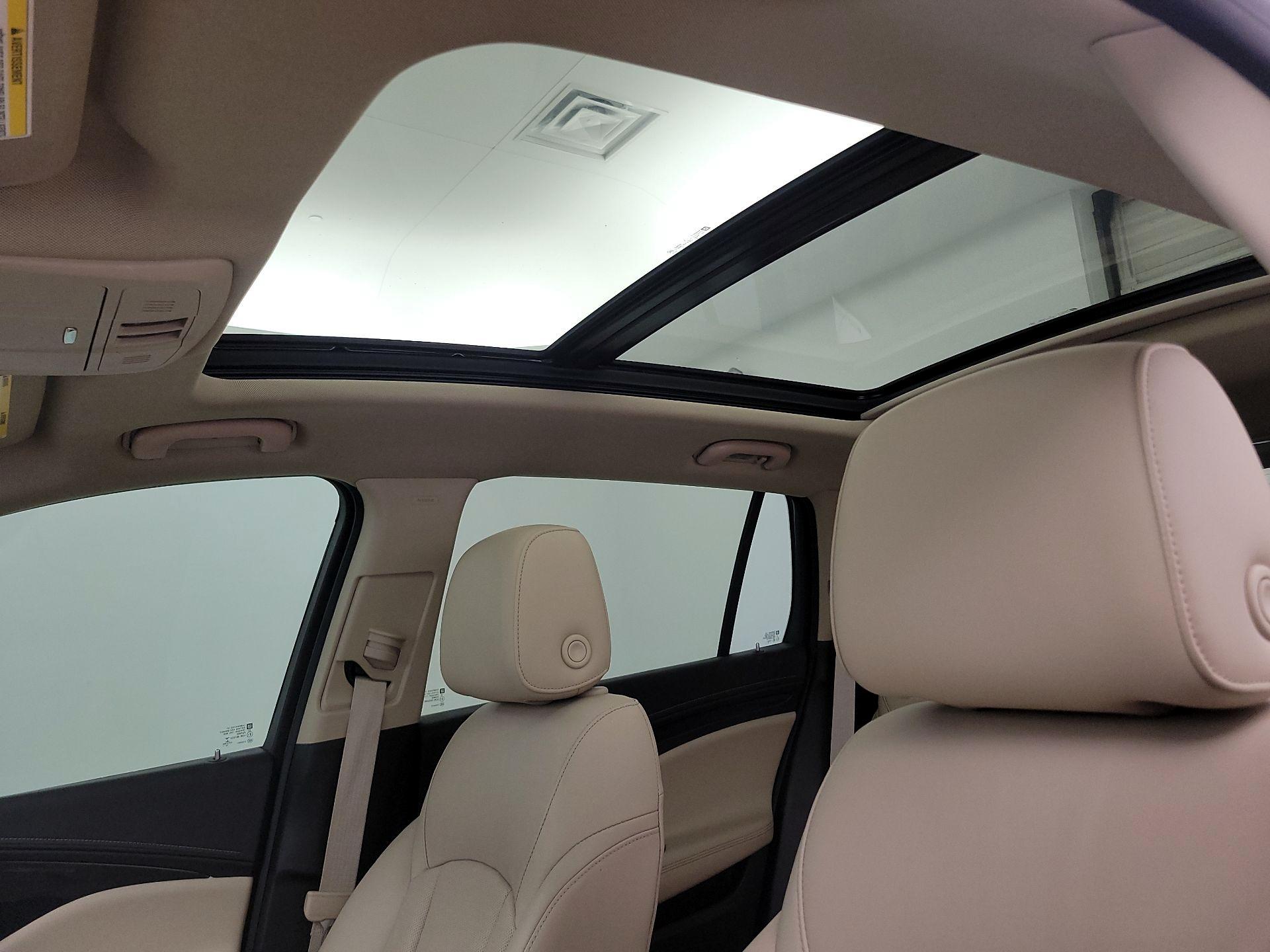 Thumbnail: 2017 Buick Envision - 19