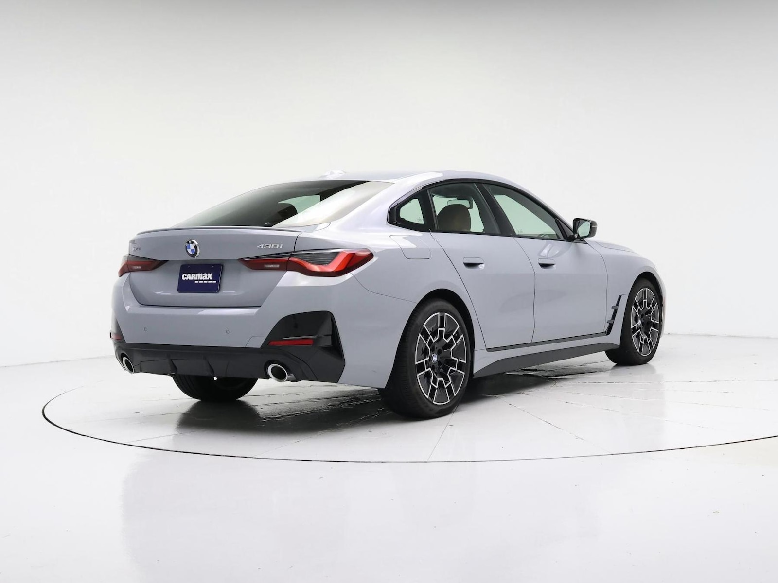 2025 BMW 4 Series 430i - Photo 9