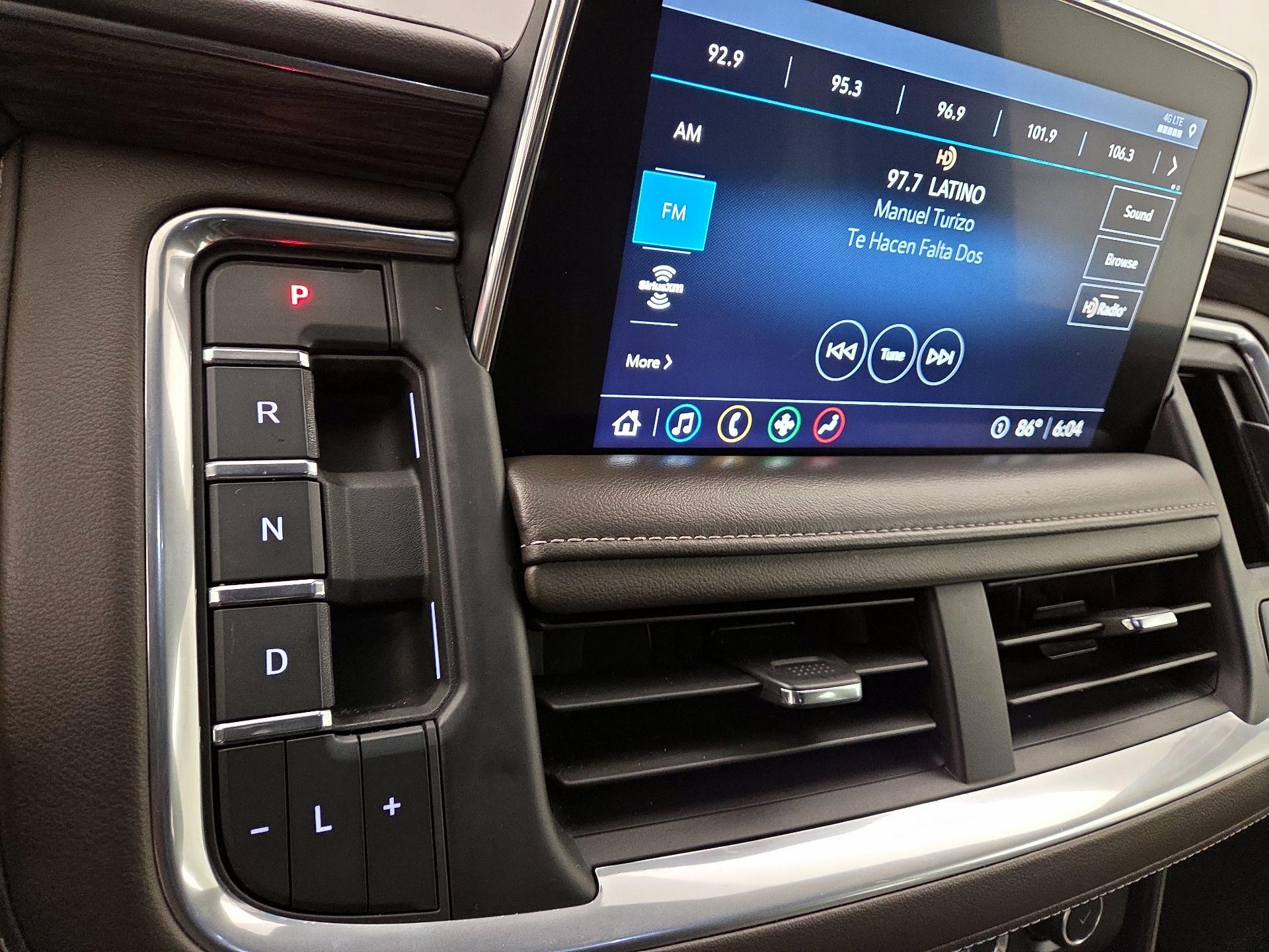 Thumbnail: 2021 Chevrolet Tahoe - 17