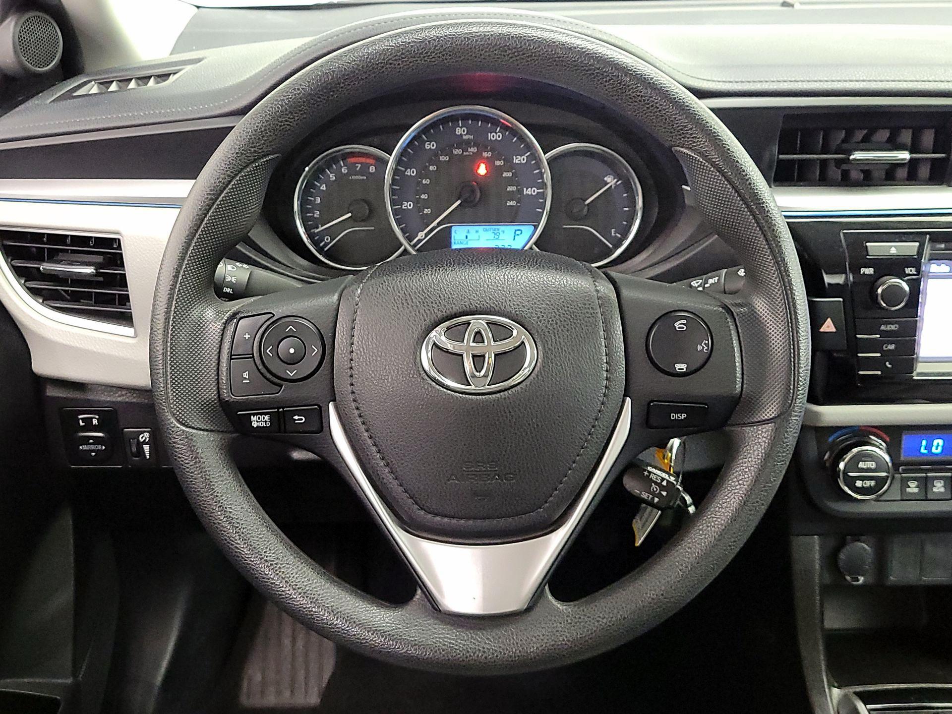 Thumbnail: 2014 Toyota Corolla - 10