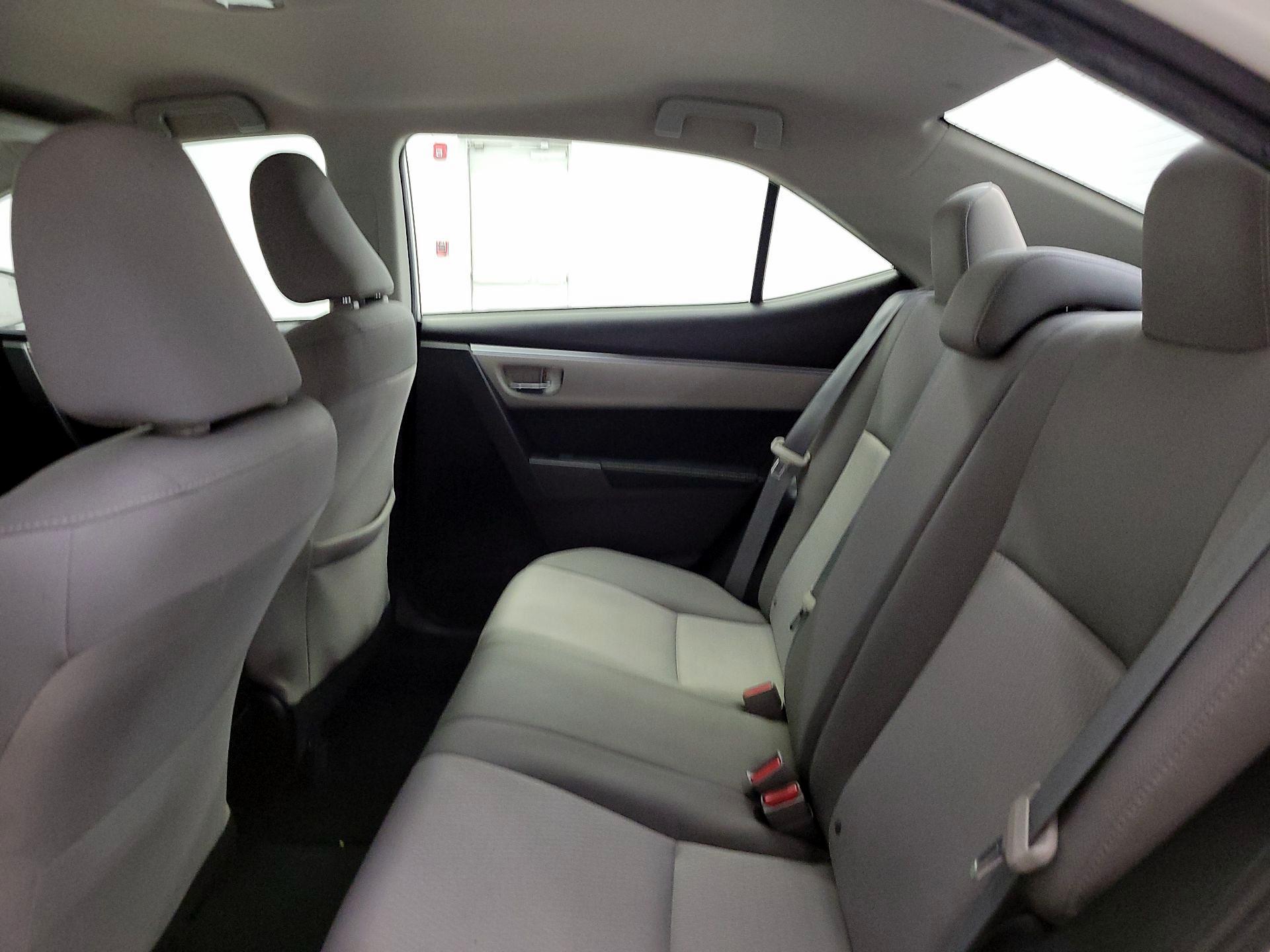 Thumbnail: 2014 Toyota Corolla - 19