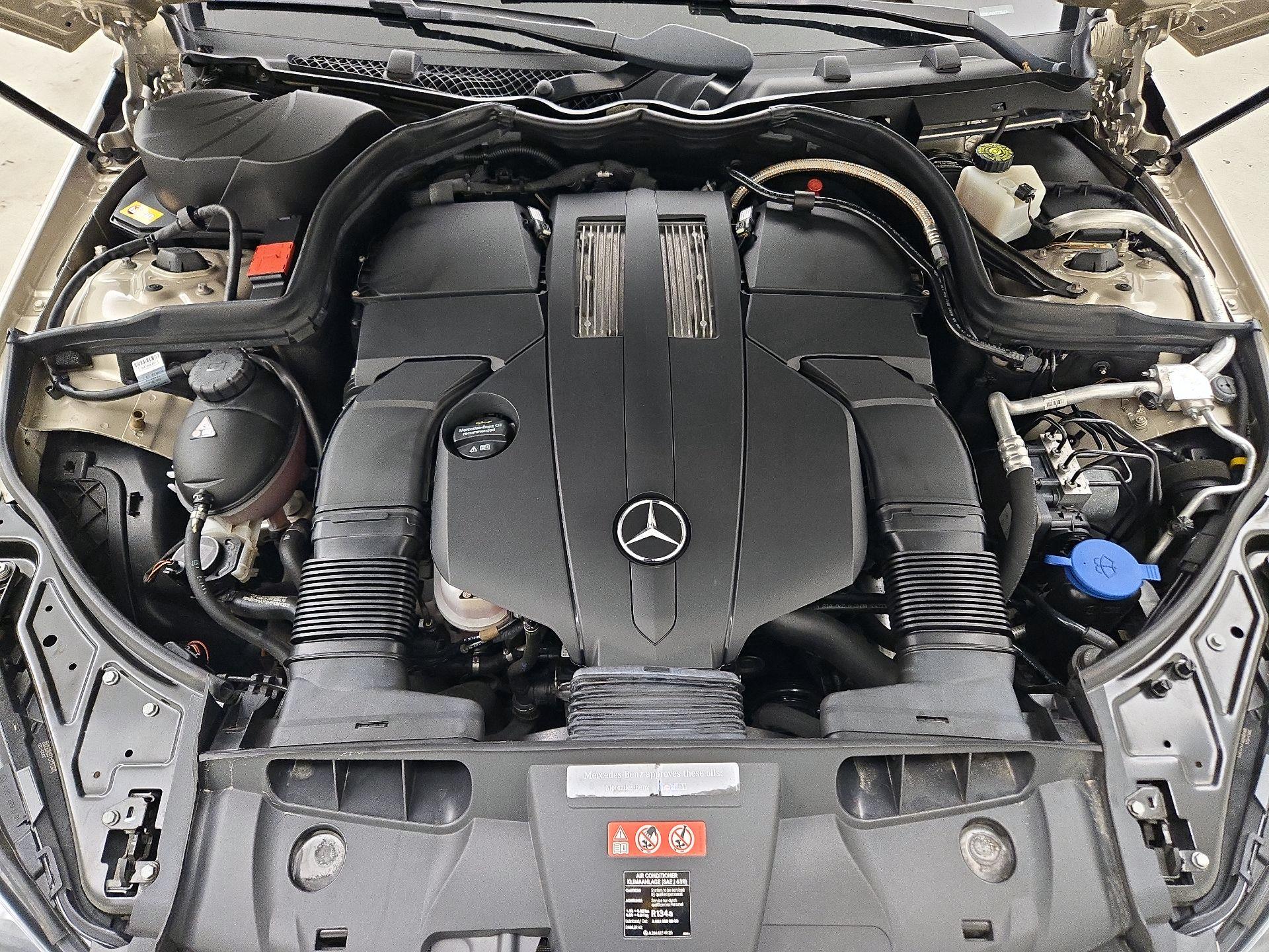 Thumbnail: 2016 Mercedes-Benz E-Class - 17