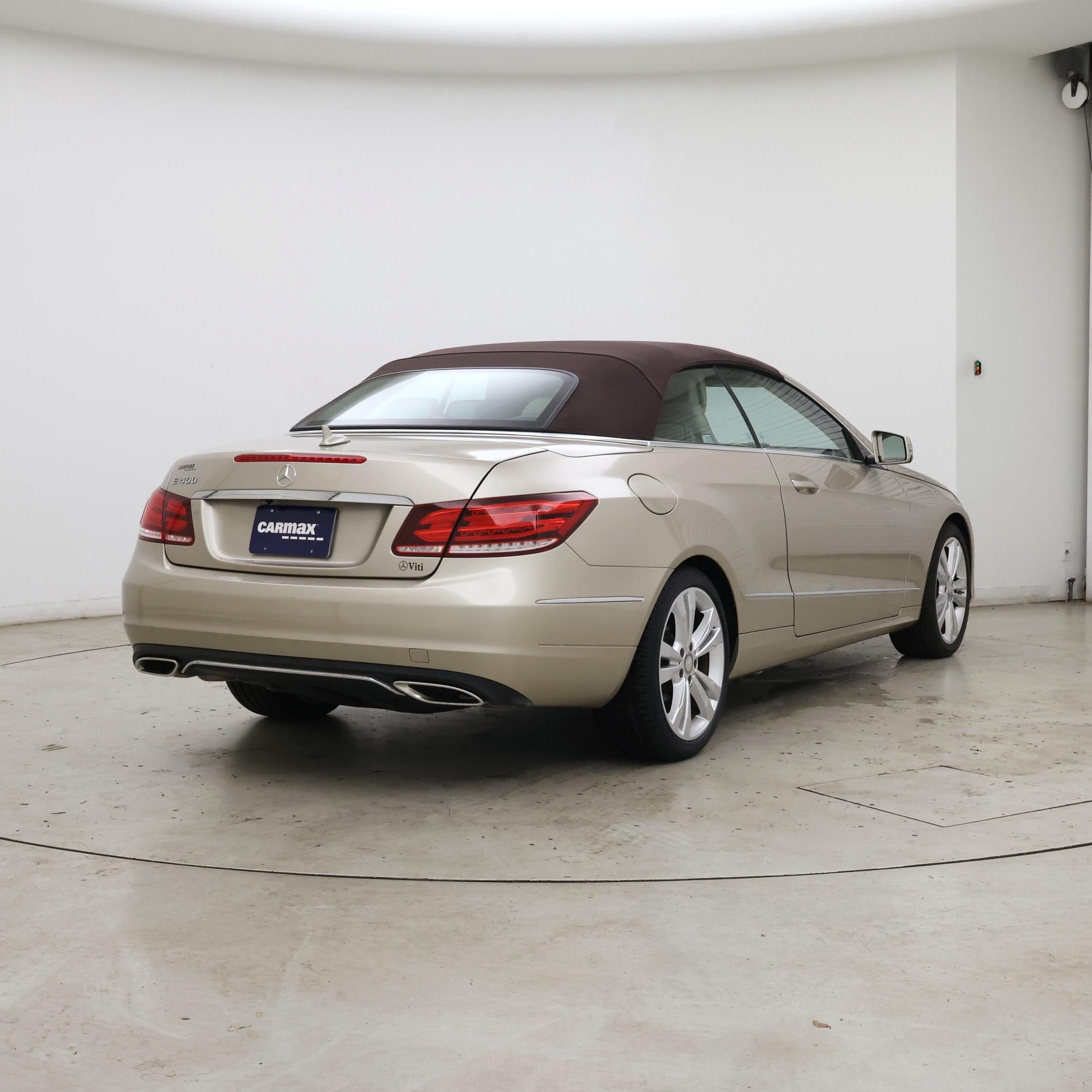 Thumbnail: 2016 Mercedes-Benz E-Class - 8