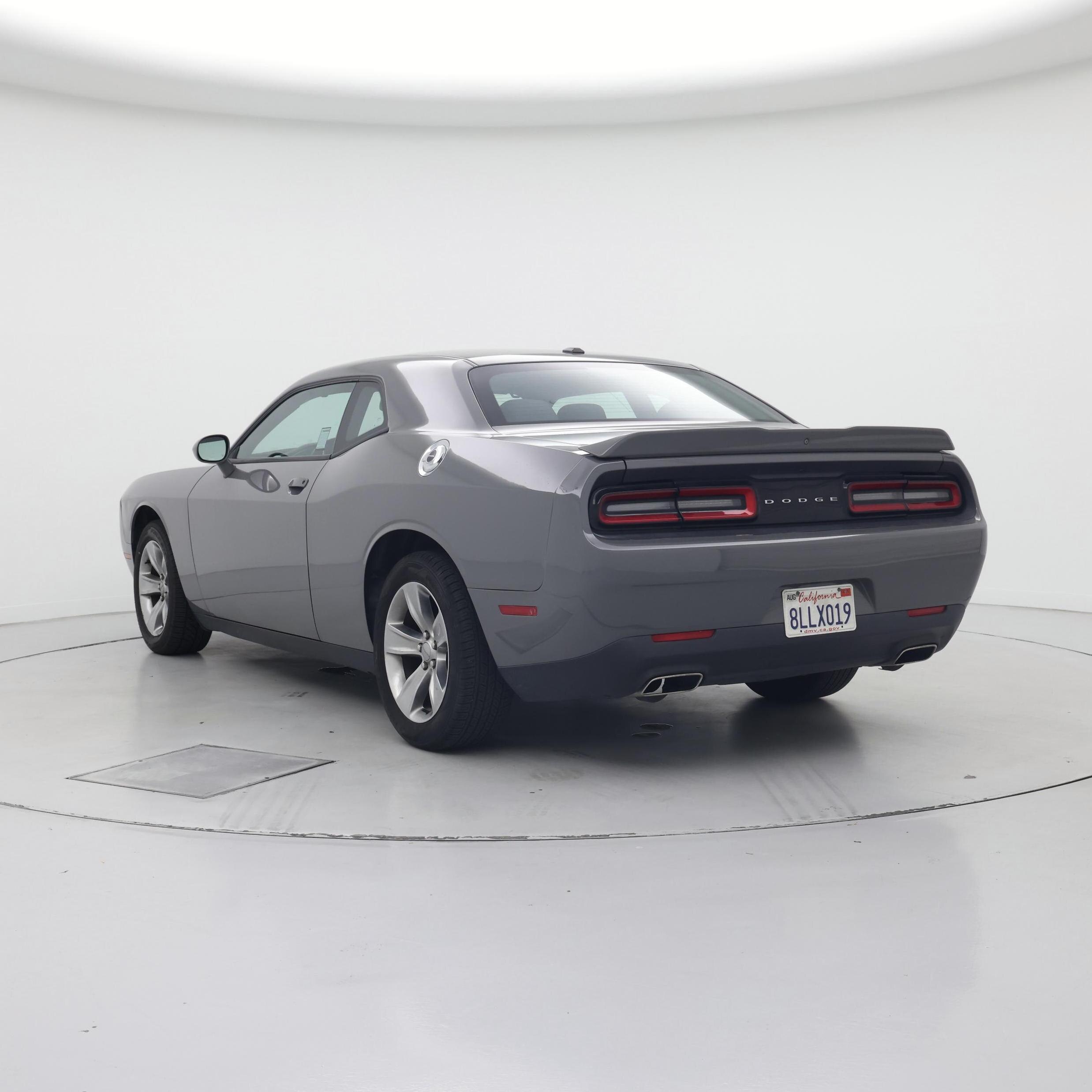 Thumbnail: 2019 Dodge Challenger - 2