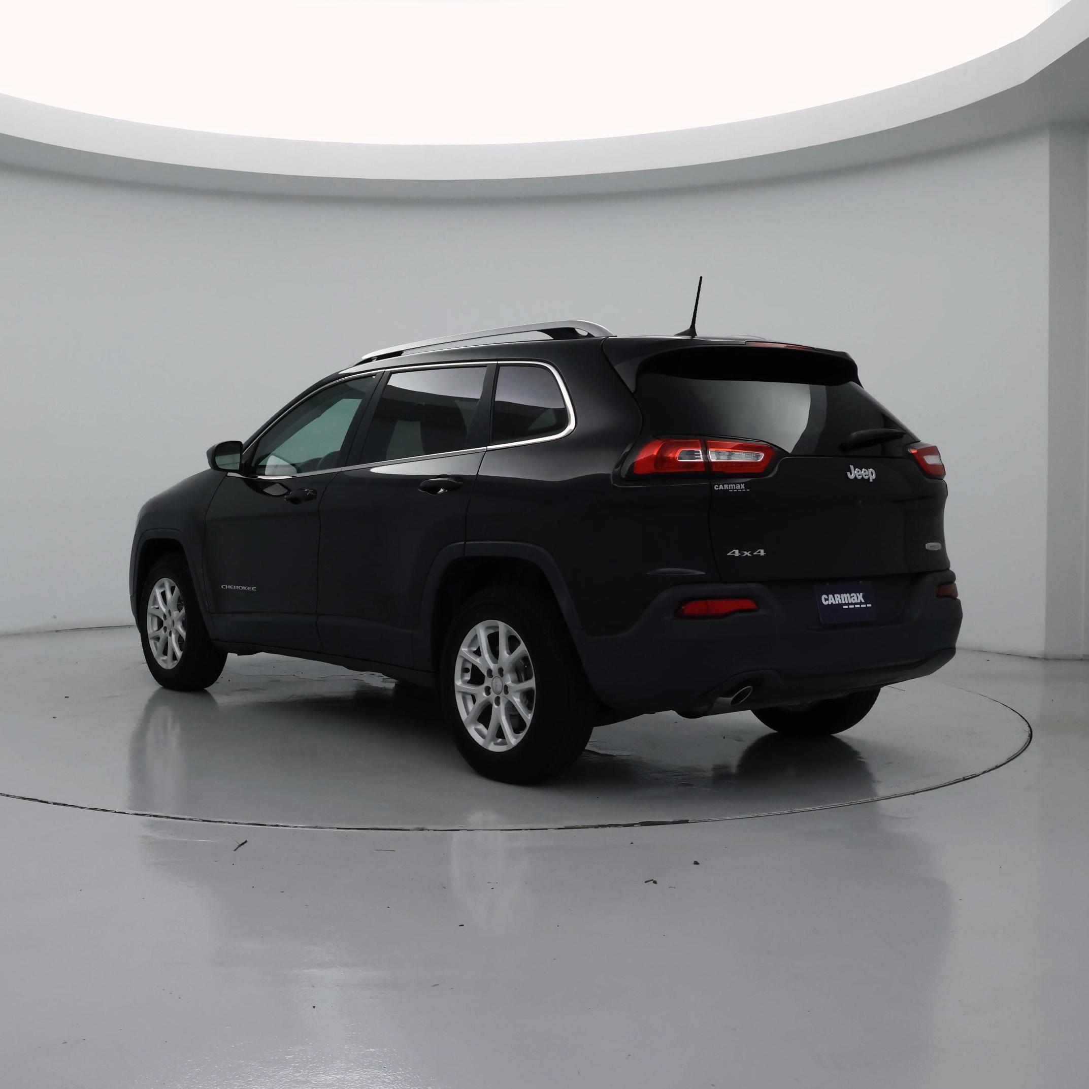 Thumbnail: 2017 Jeep Cherokee - 2