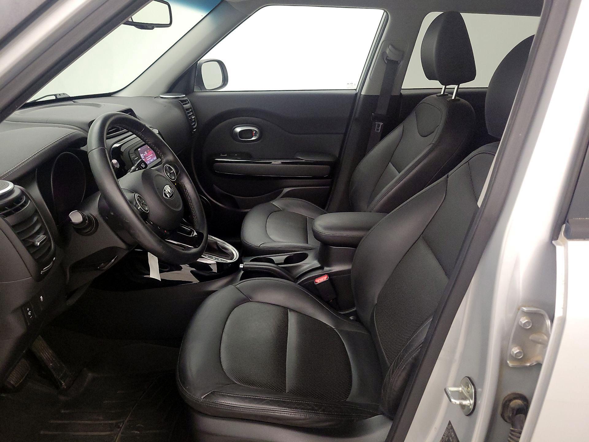 Thumbnail: 2016 Kia Soul - 11