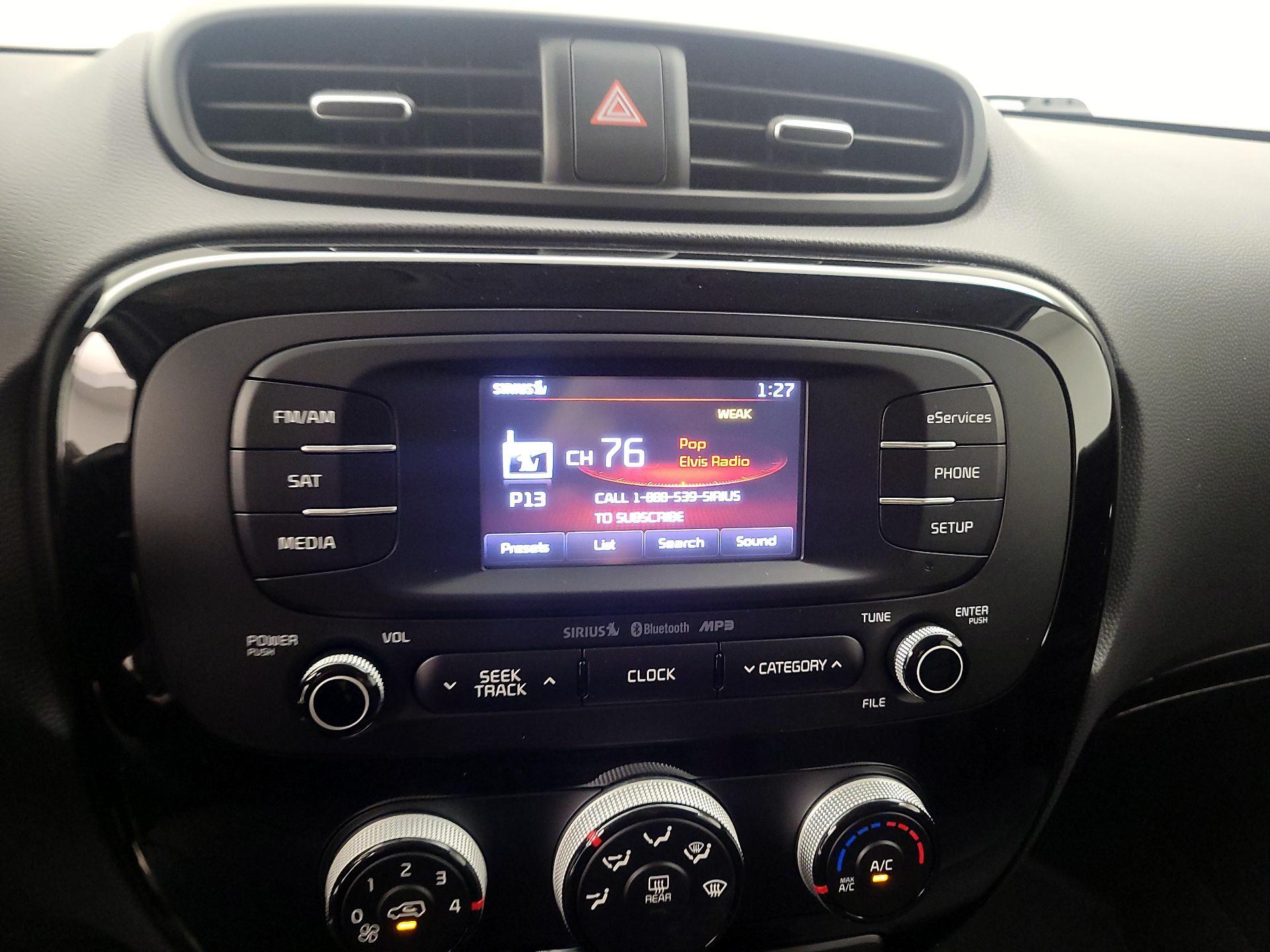 Thumbnail: 2016 Kia Soul - 15