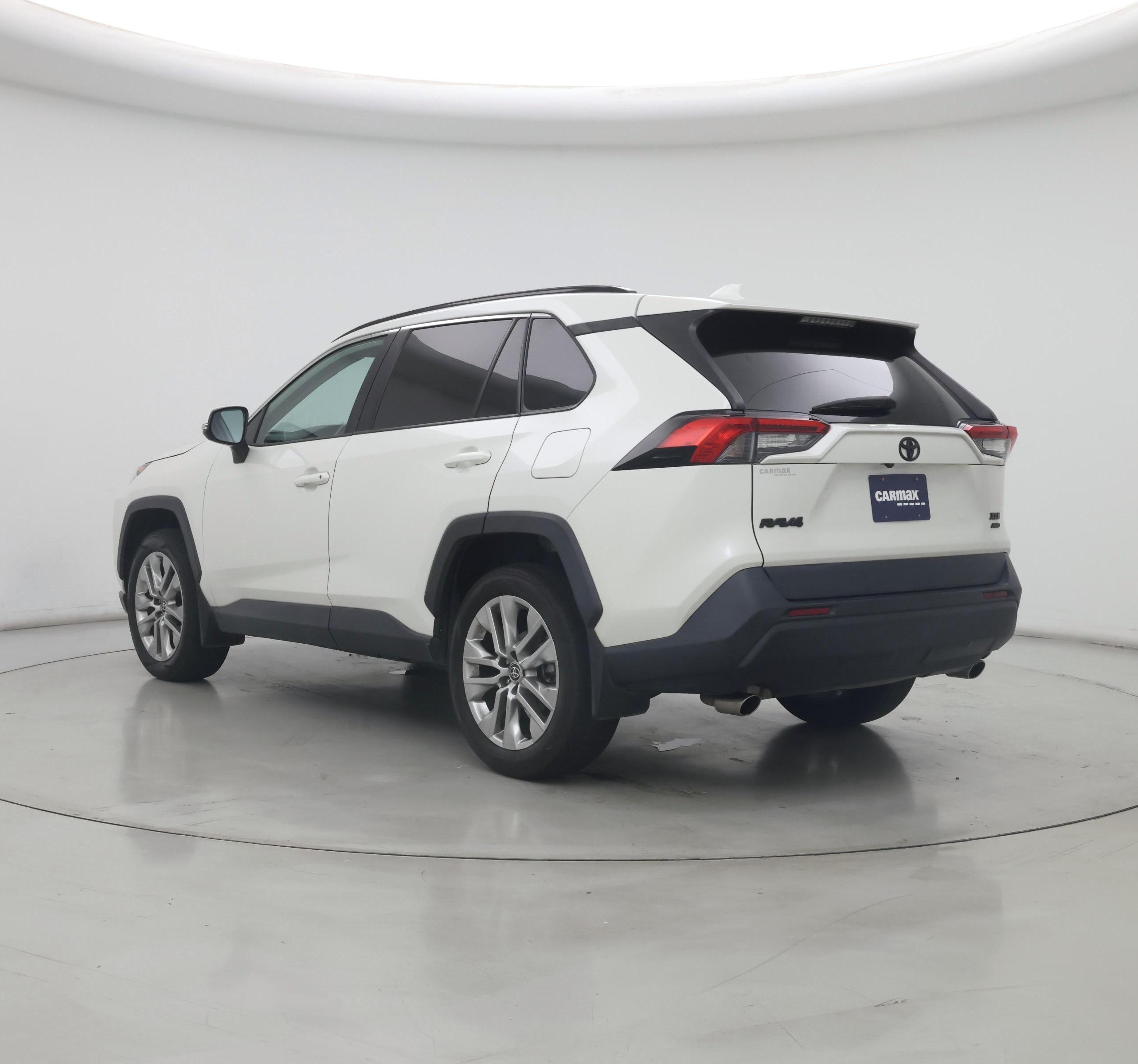Thumbnail: 2021 Toyota RAV4 - 2