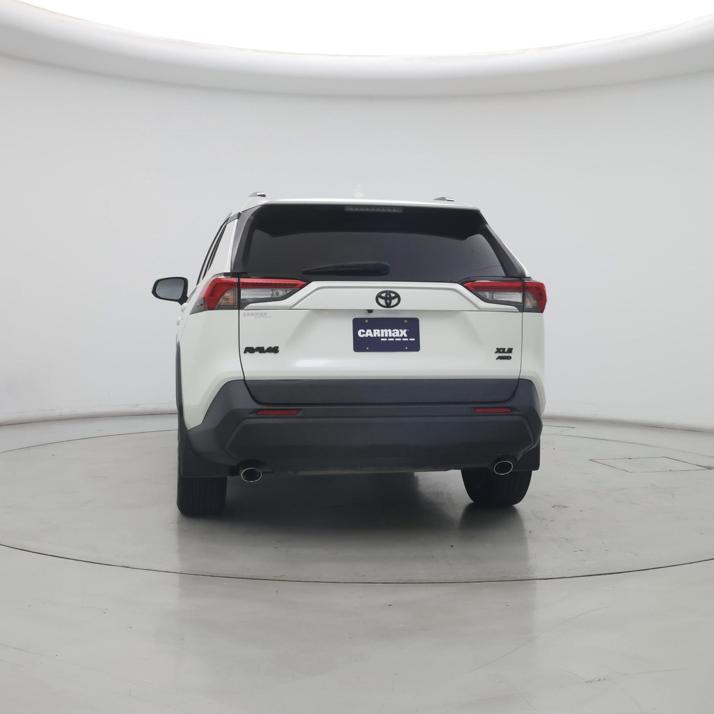 Thumbnail: 2021 Toyota RAV4 - 6