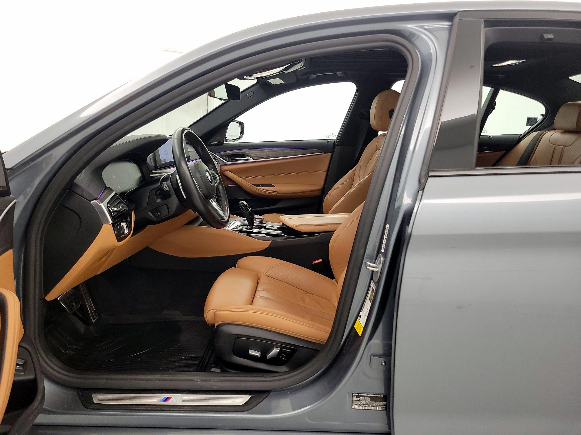 Thumbnail: 2020 BMW 5 Series - 11