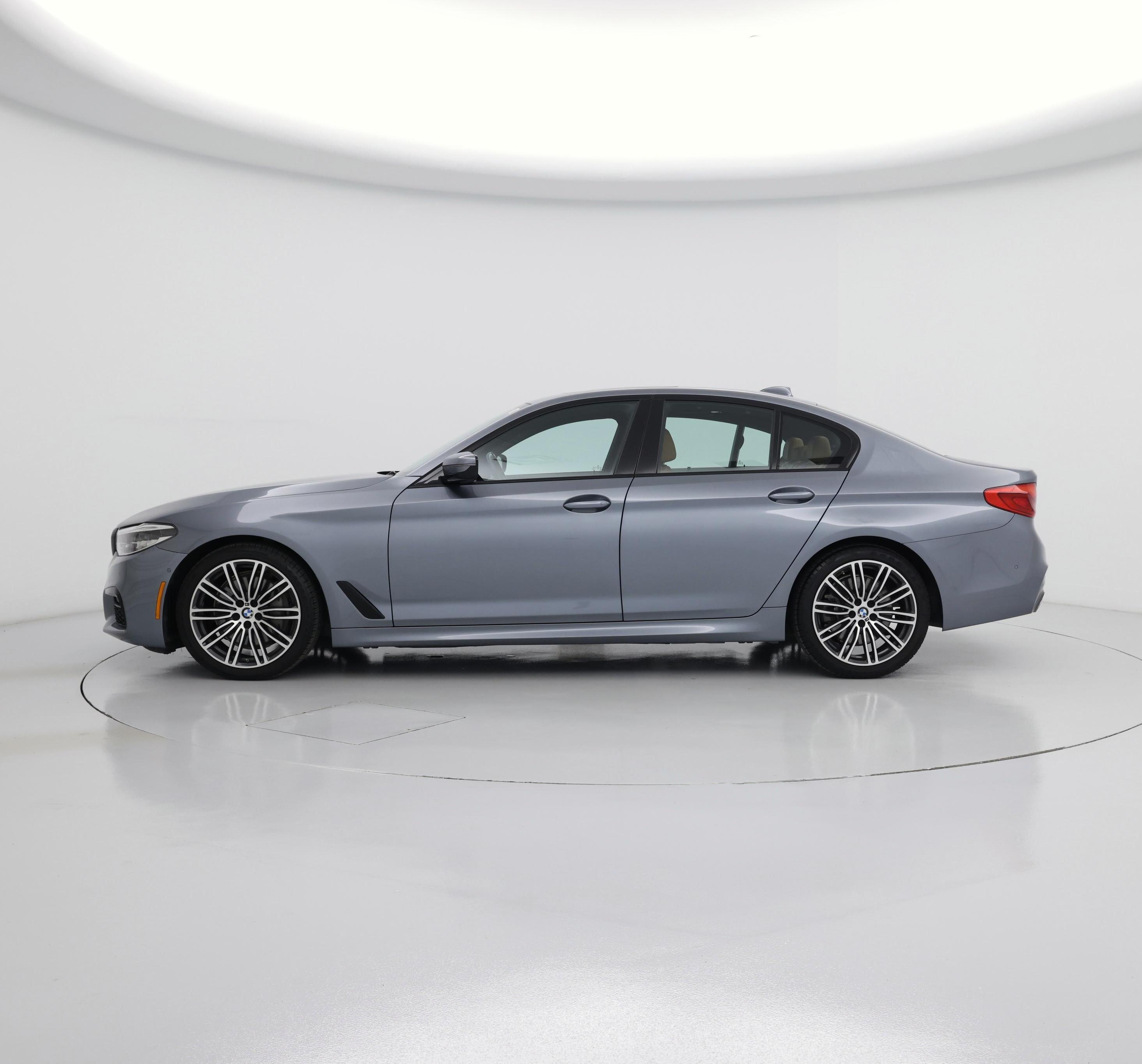Thumbnail: 2020 BMW 5 Series - 3