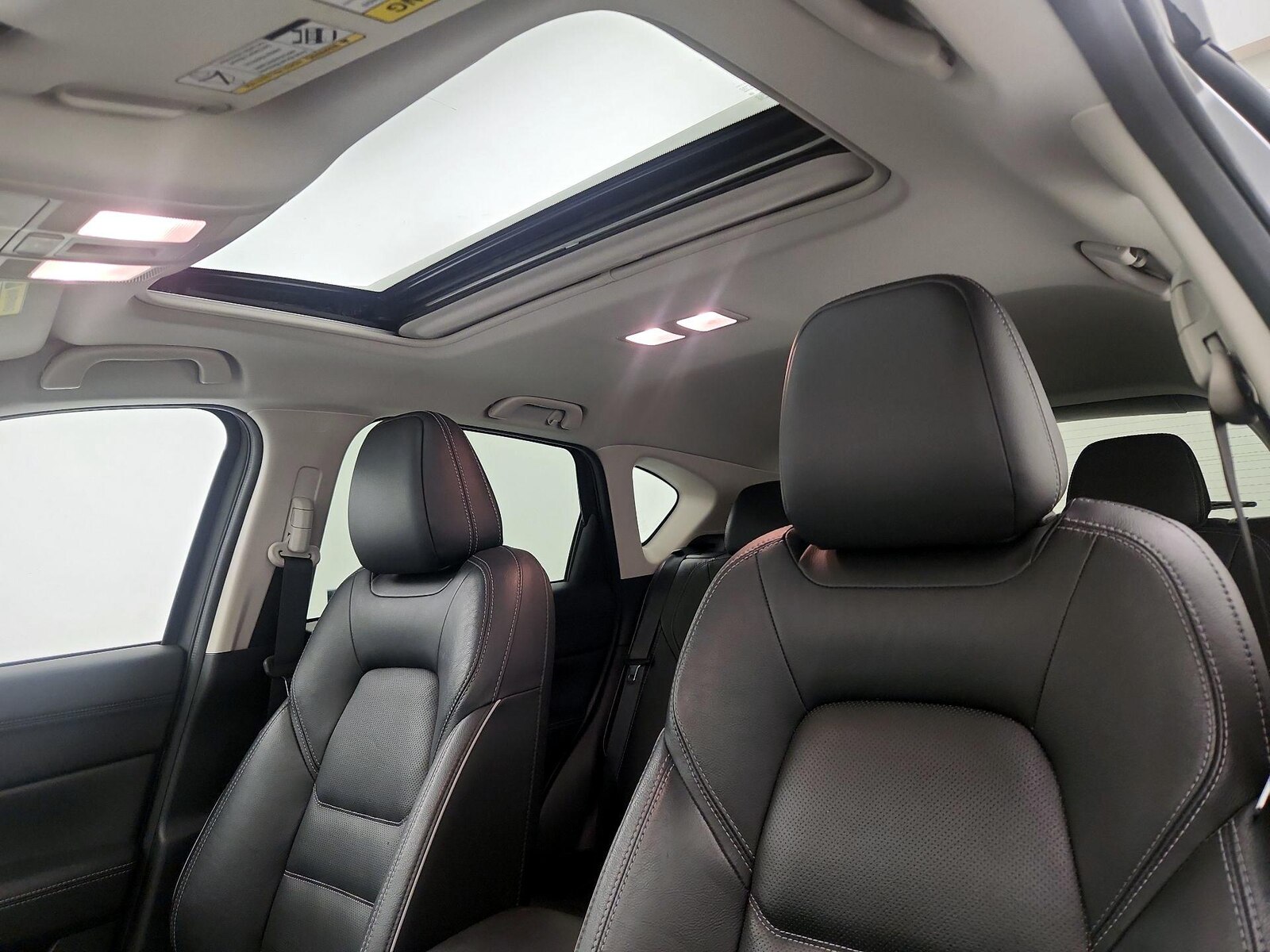 Sunroof(s) & Overhead Airbags