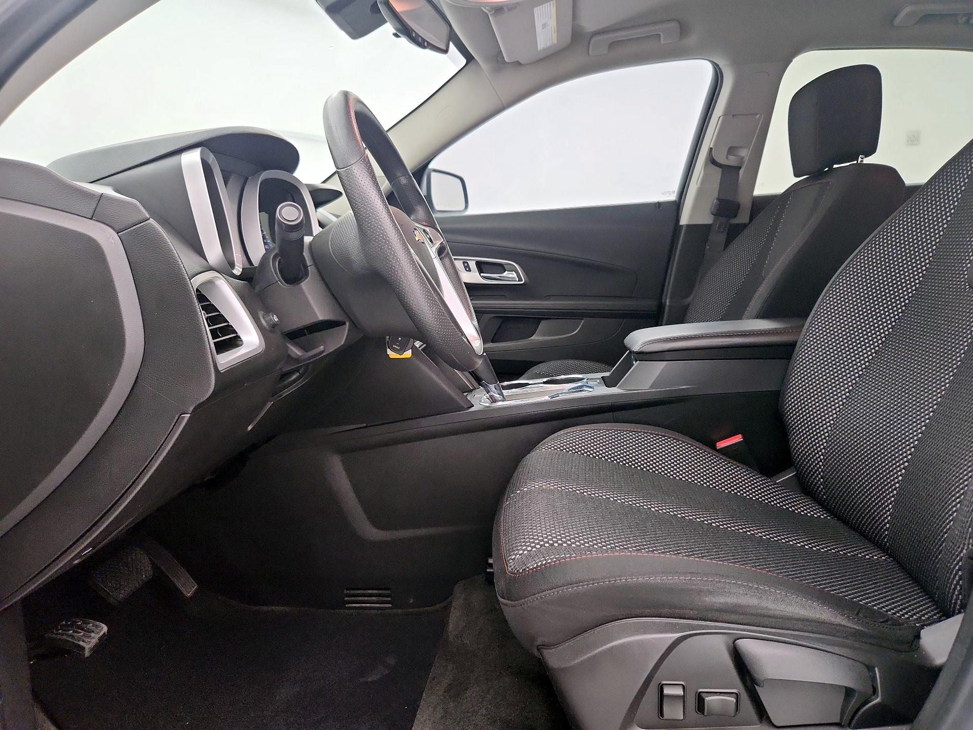 Thumbnail: 2017 Chevrolet Equinox - 11