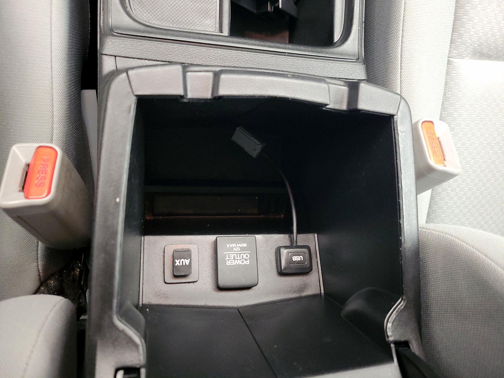 Thumbnail: 2015 Honda CR-V - 18