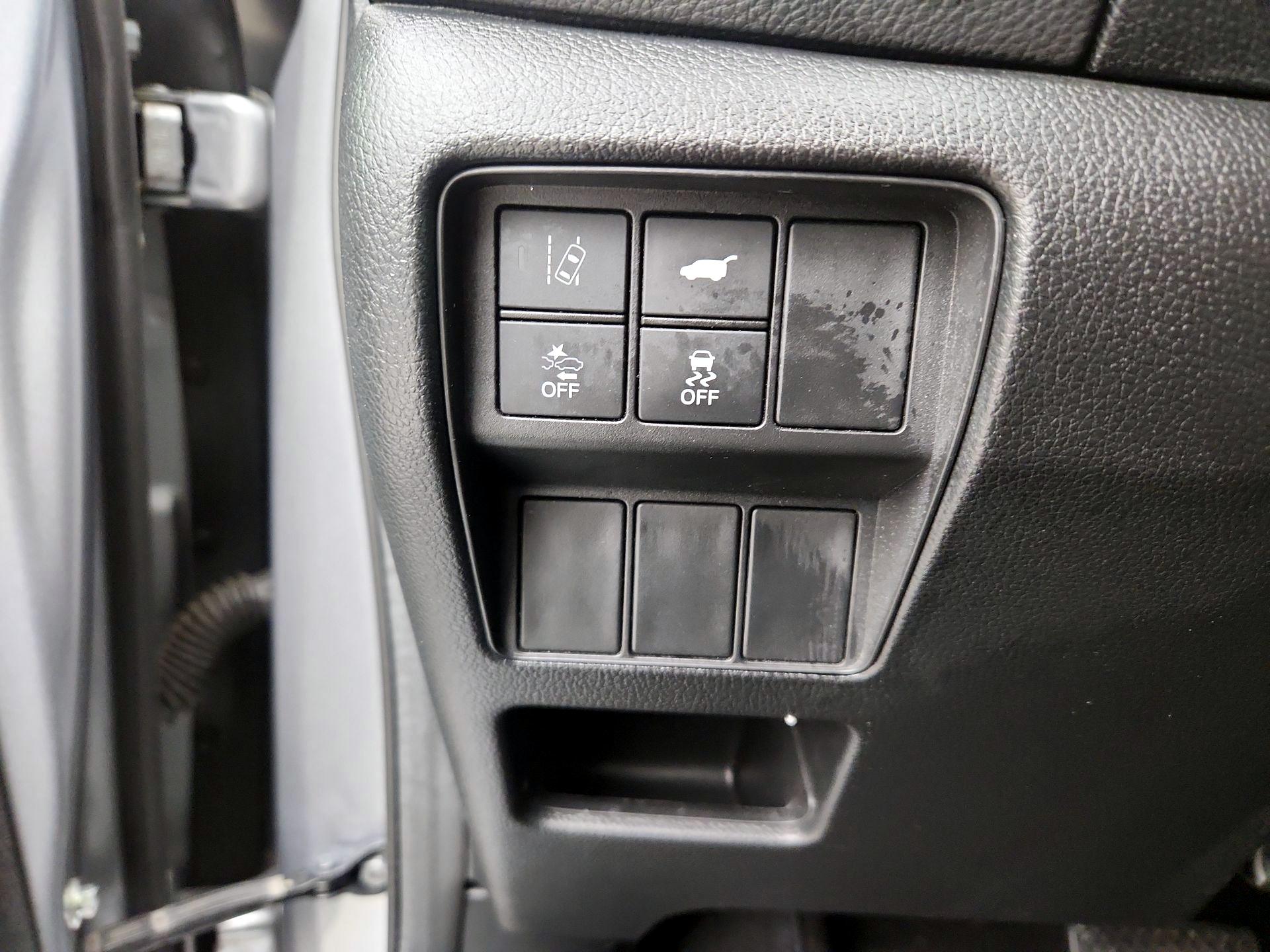 Thumbnail: 2017 Honda CR-V - 13