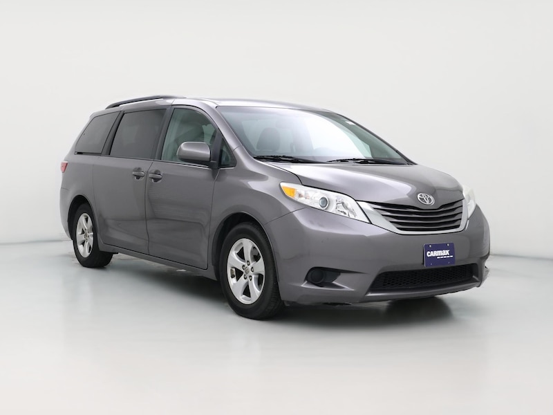 2016 Toyota Sienna LE -
                  Portland, OR