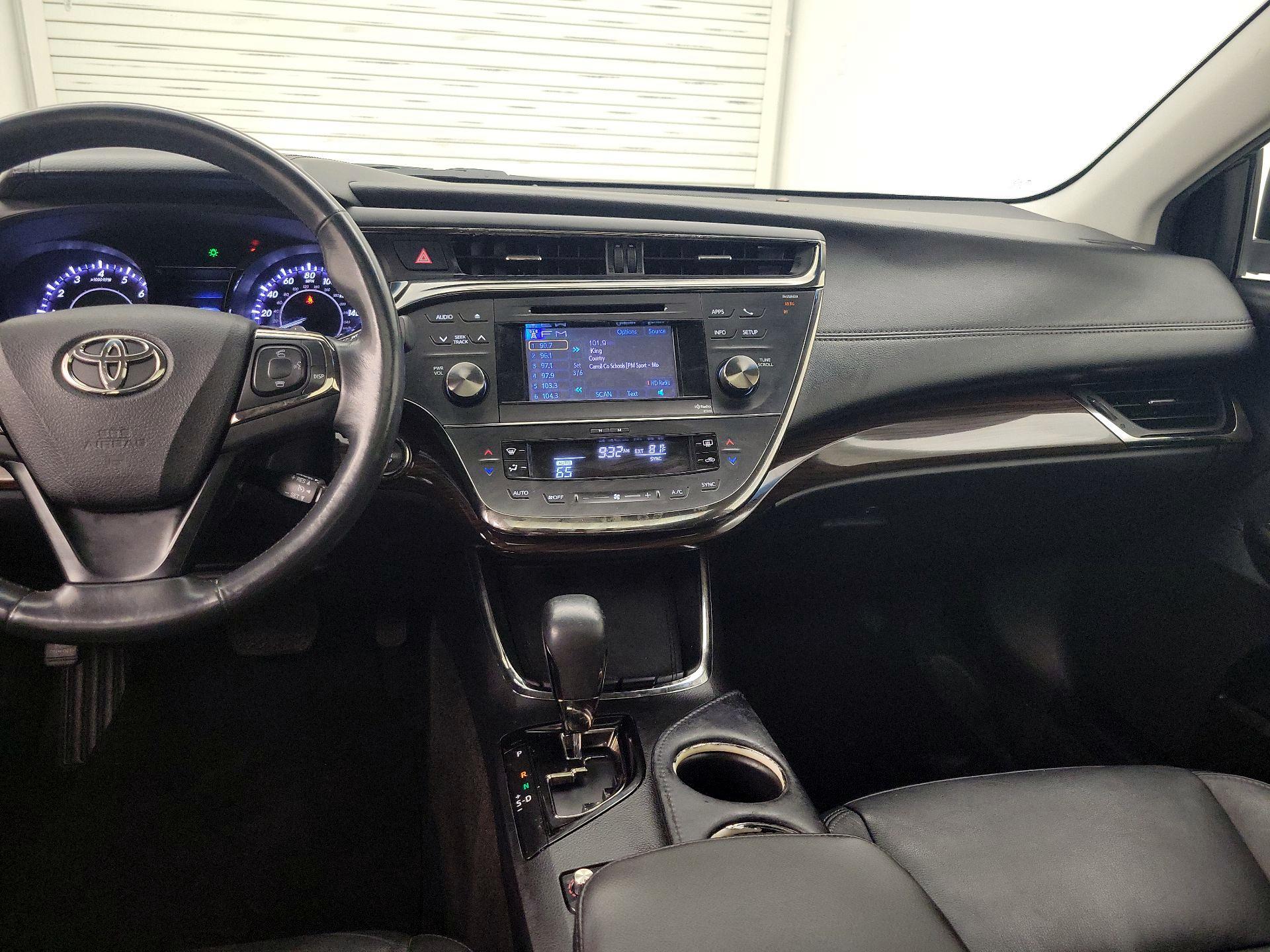 Thumbnail: 2014 Toyota Avalon - 9