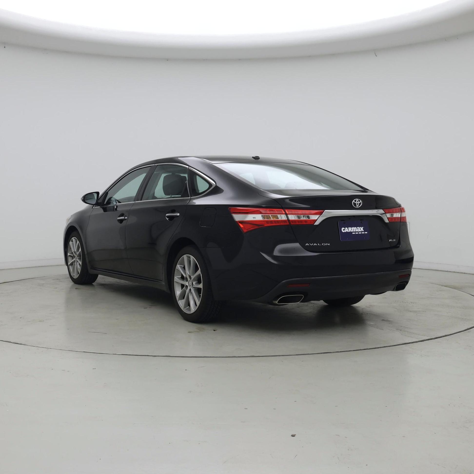 Thumbnail: 2014 Toyota Avalon - 2