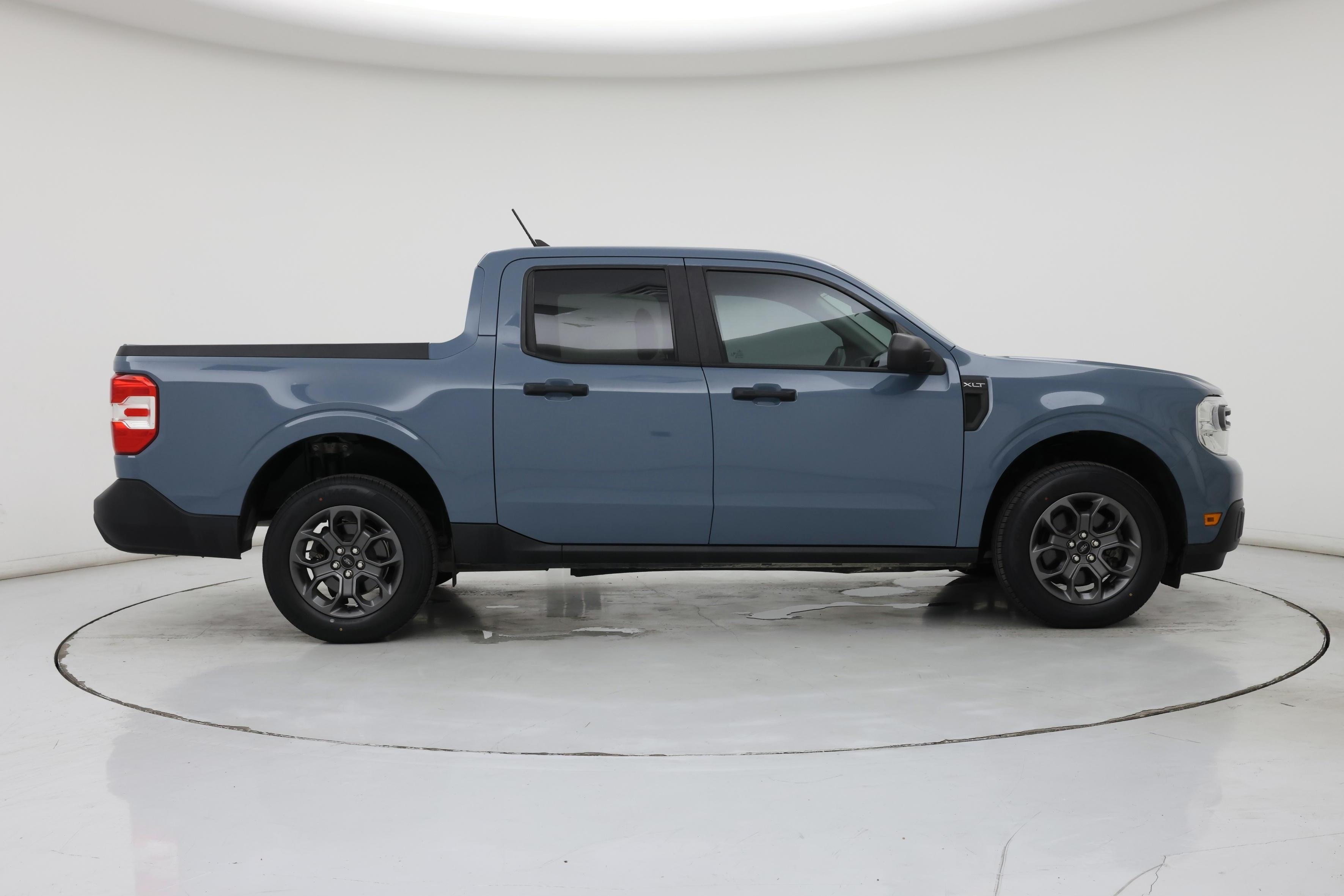 Thumbnail: 2022 Ford Maverick - 7