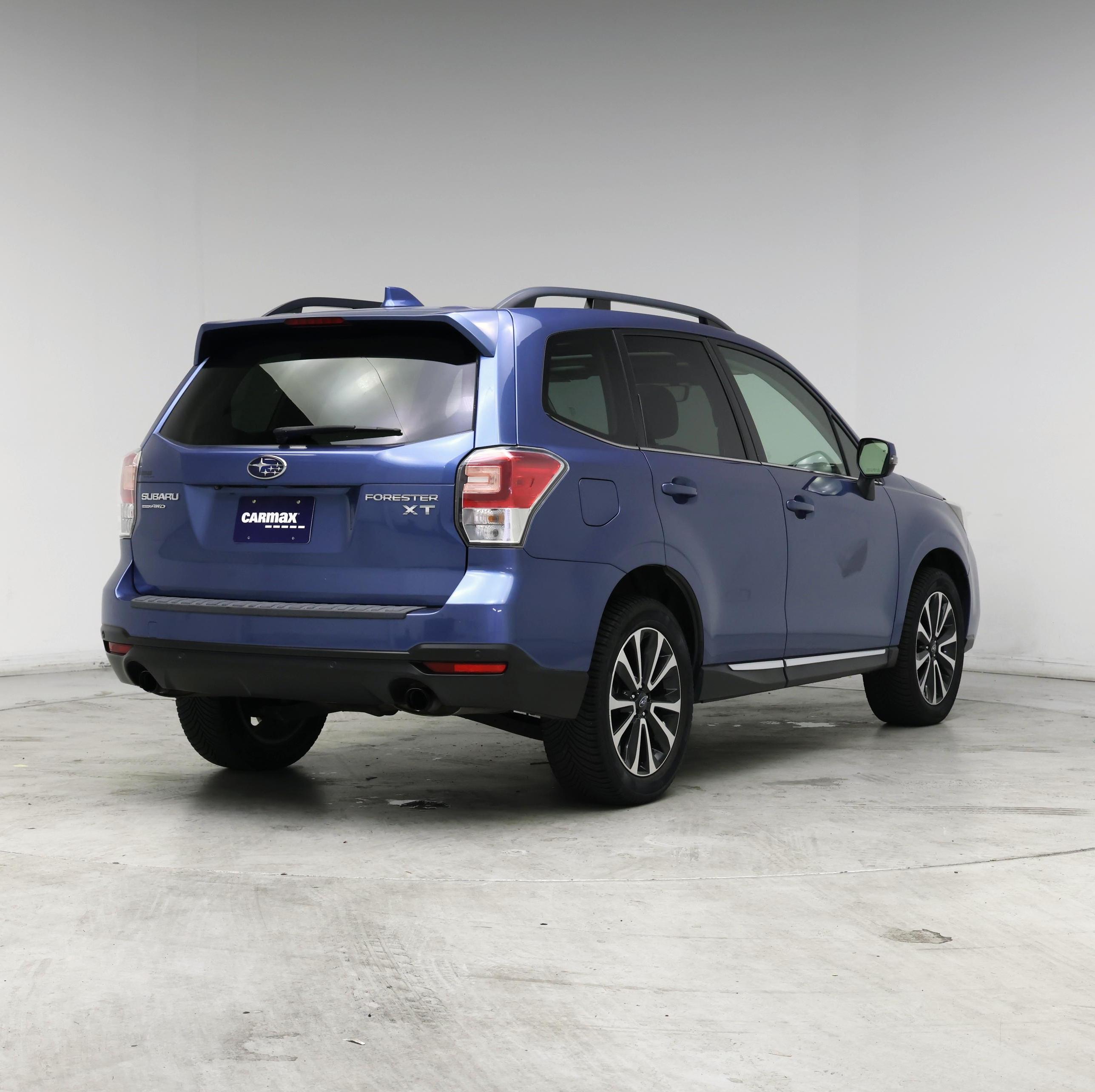 Thumbnail: 2017 Subaru Forester - 8