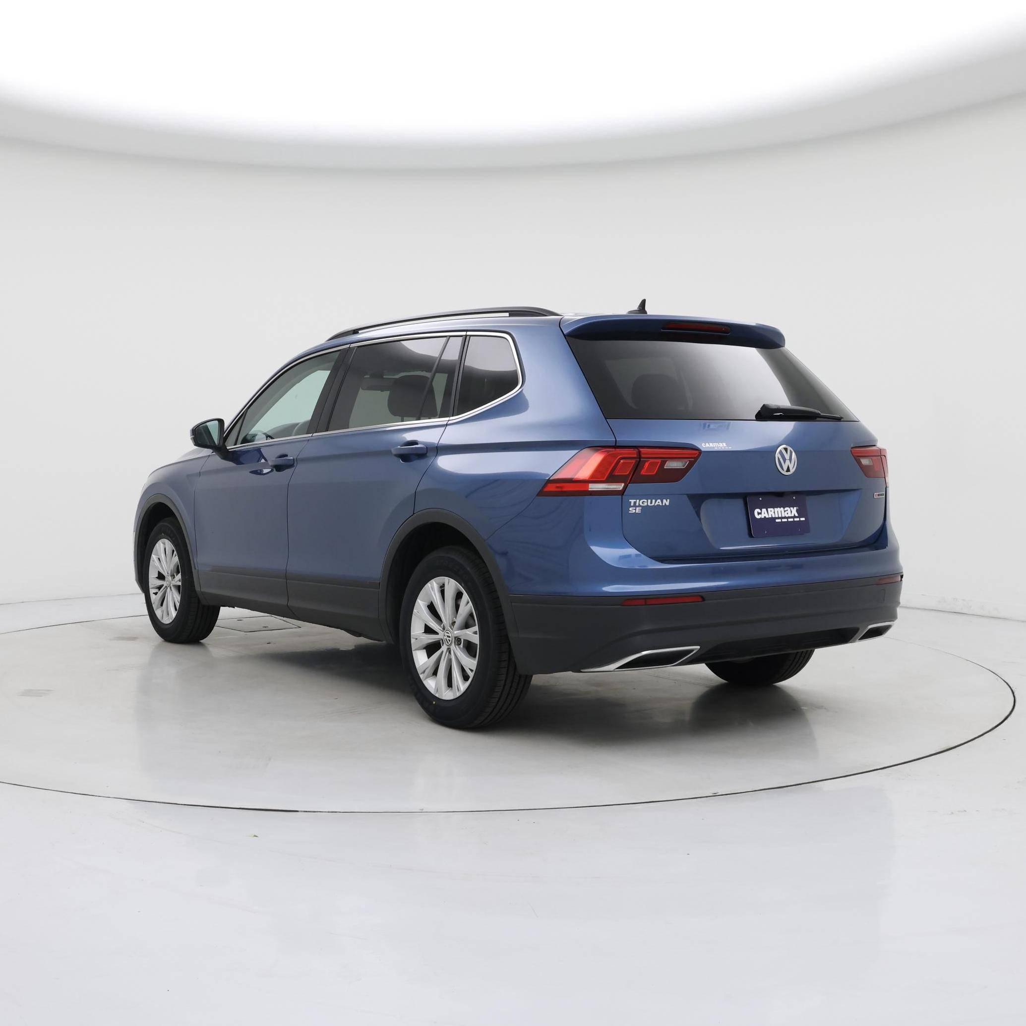 Thumbnail: 2019 Volkswagen Tiguan - 2