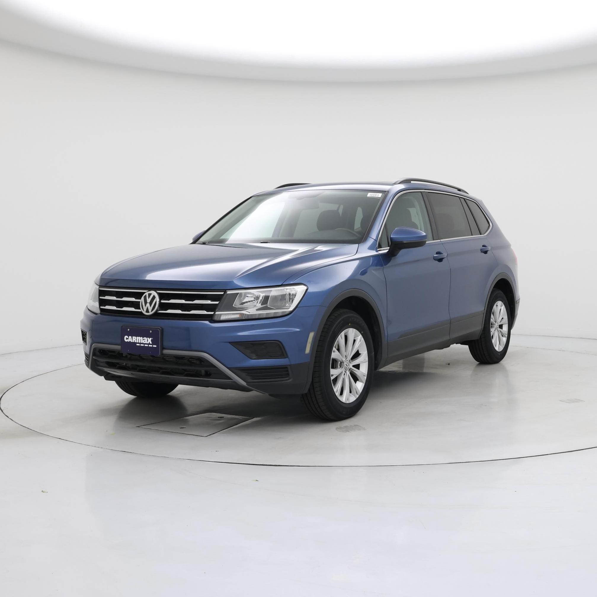 Thumbnail: 2019 Volkswagen Tiguan - 4