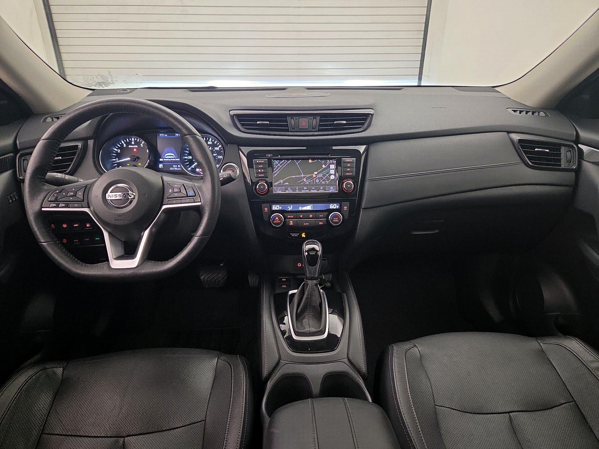 Thumbnail: 2019 Nissan Rogue - 9