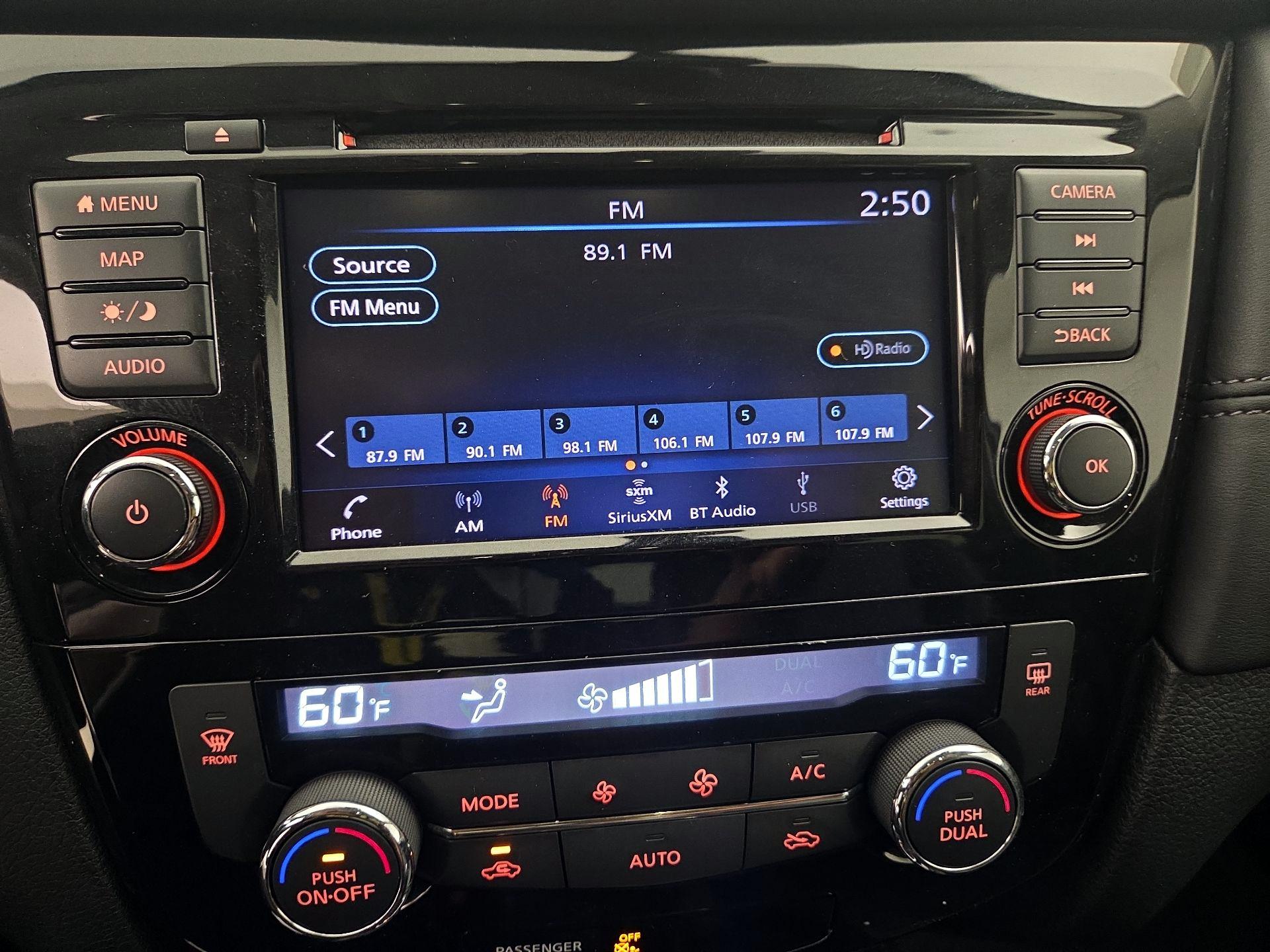 Thumbnail: 2019 Nissan Rogue - 16